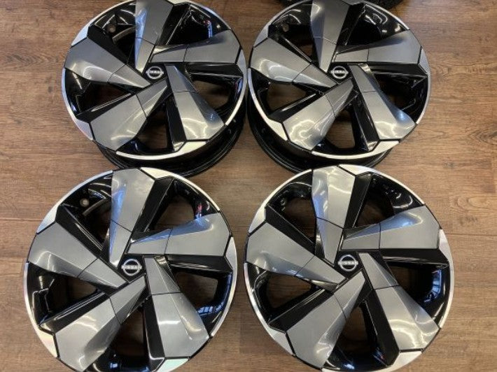 1 ν§ 即納 状態良好!! 日産 E13 ノートオーラ 純正 17インチ 6.5J+40