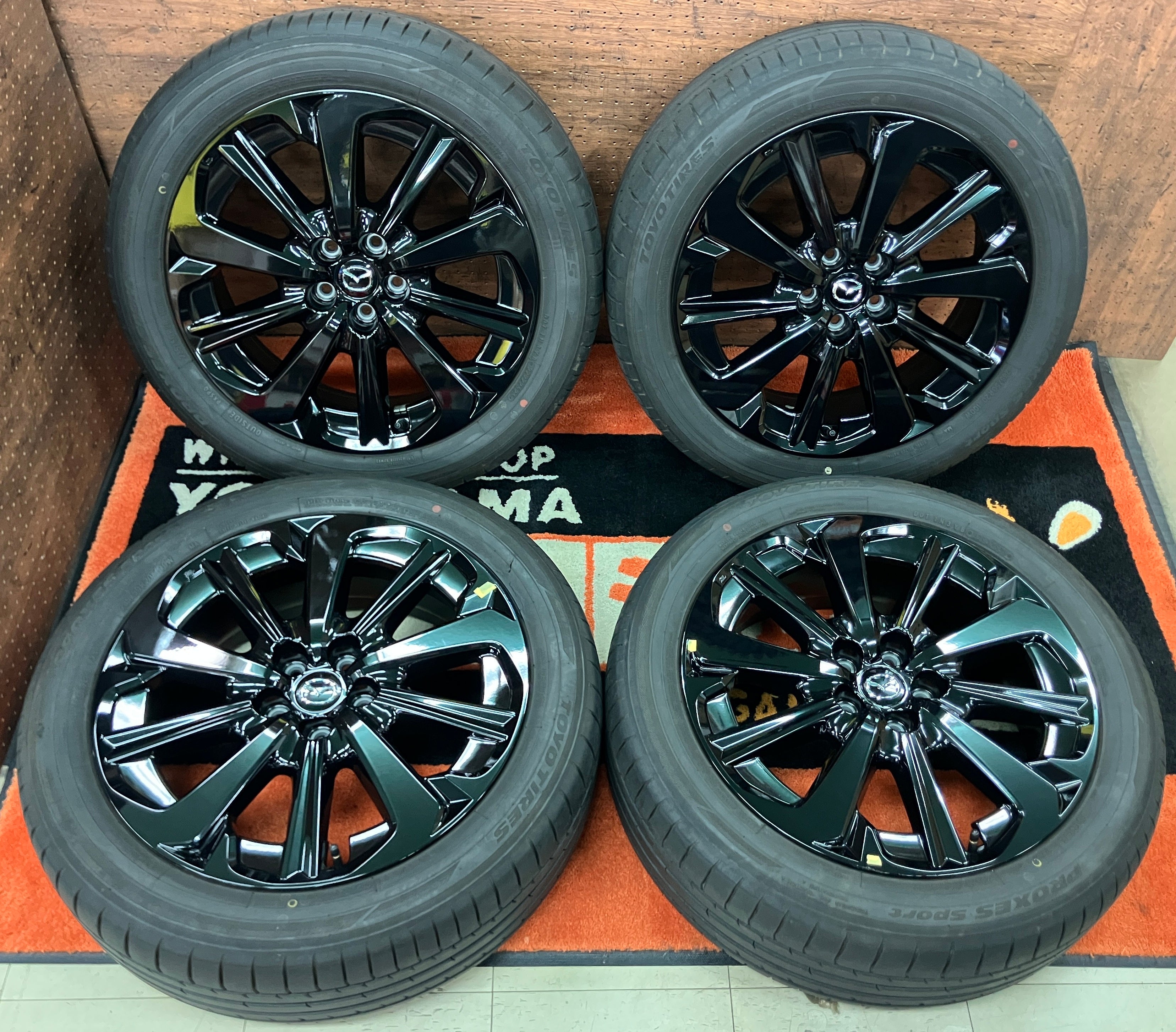 1本マツダ純正 CX-80 CX-60用プレスポ20インチブラックホイール