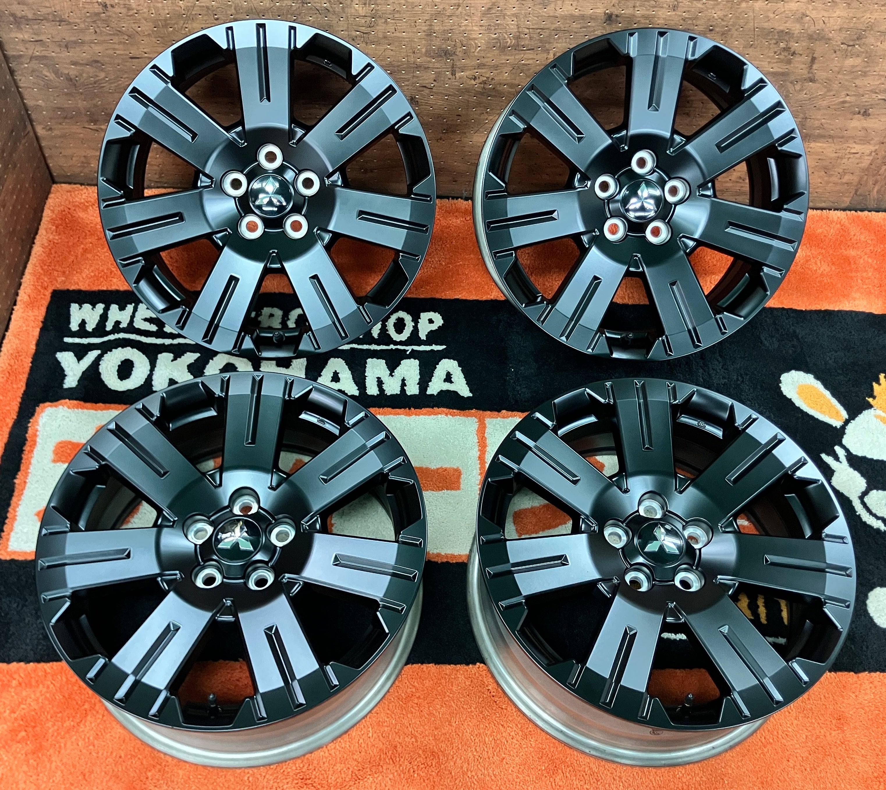 ◇ホイールのみ4本セット! 半艶黒仕上げ済み! 三菱純正 デリカD:5 D5