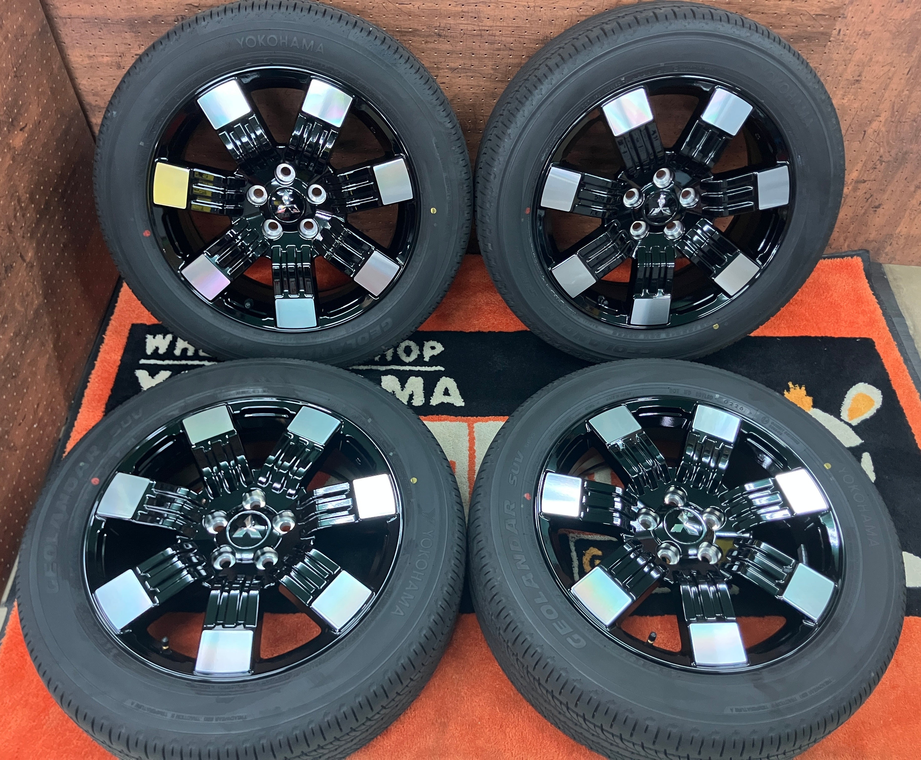 ◇夏用Set◇ 安心画像多数! 新車外し!【26年製】三菱純正 デリカD:5 D5