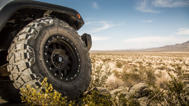 NITTO TIRE MUD GRAPPLER (ニットー マッド グラップラー) 37×13.50R17