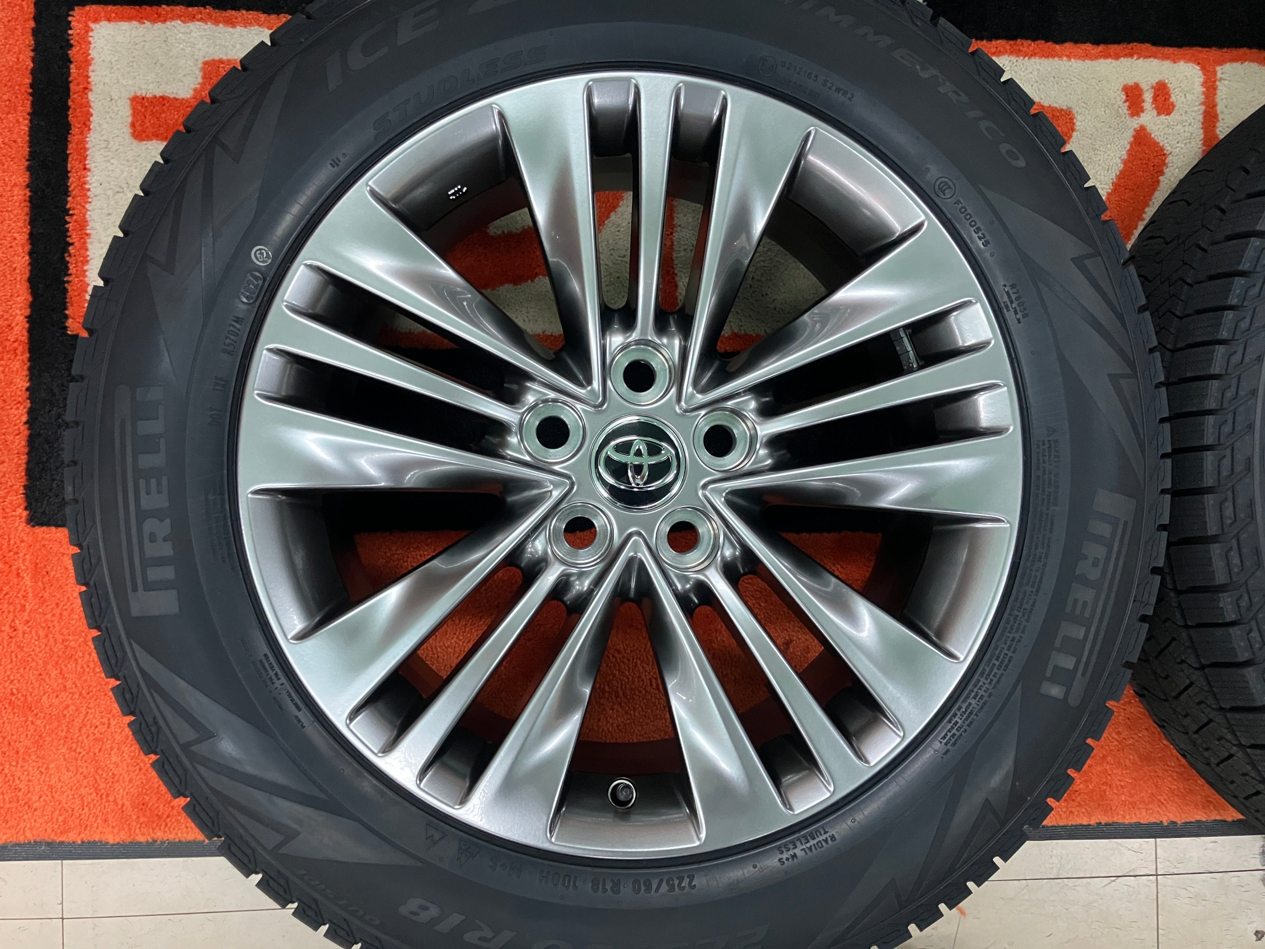 40 アルファード 225/60R18 ヴェルファイア スタッドレス 2024年