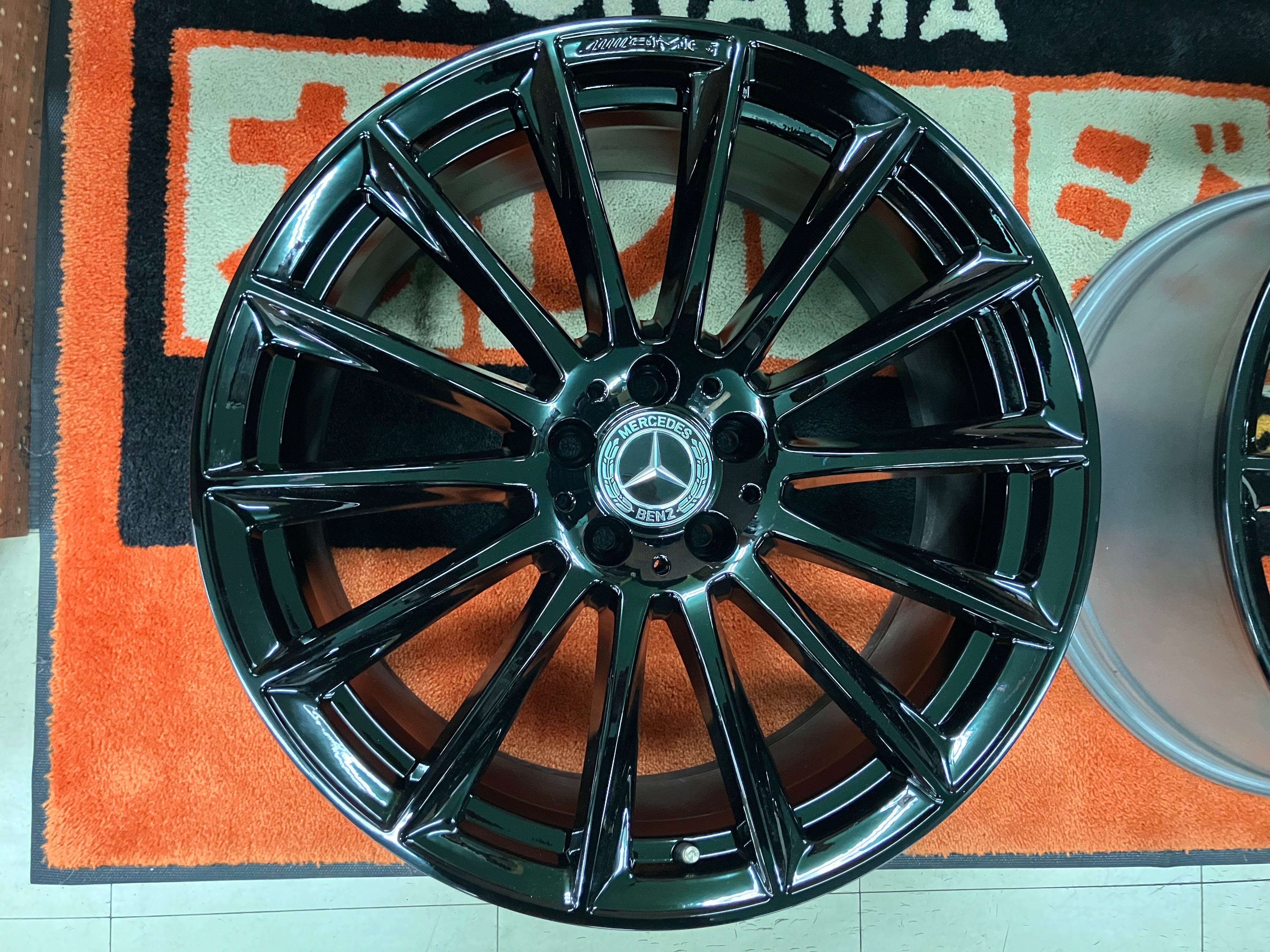 メルセデスベンツ W223 AMG純正ホイール1本　クラック有り ◇ホイールのみ4本セット! 艶有黒! メルセデス・ベンツ純正 Sクラス
