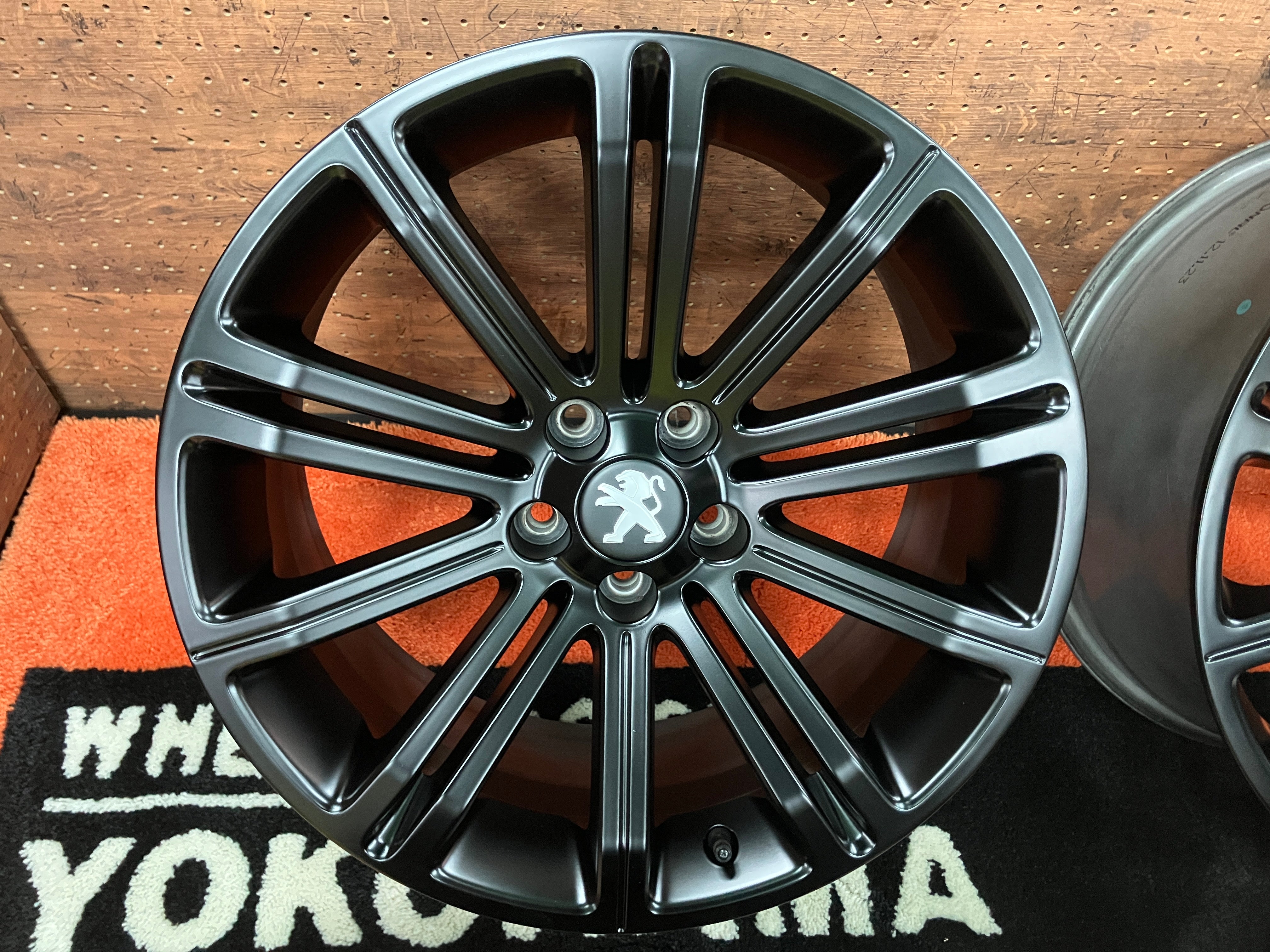 ◇ホイールのみ4本セット! 仕上げ済み! PEUGEOT(プジョー)純正