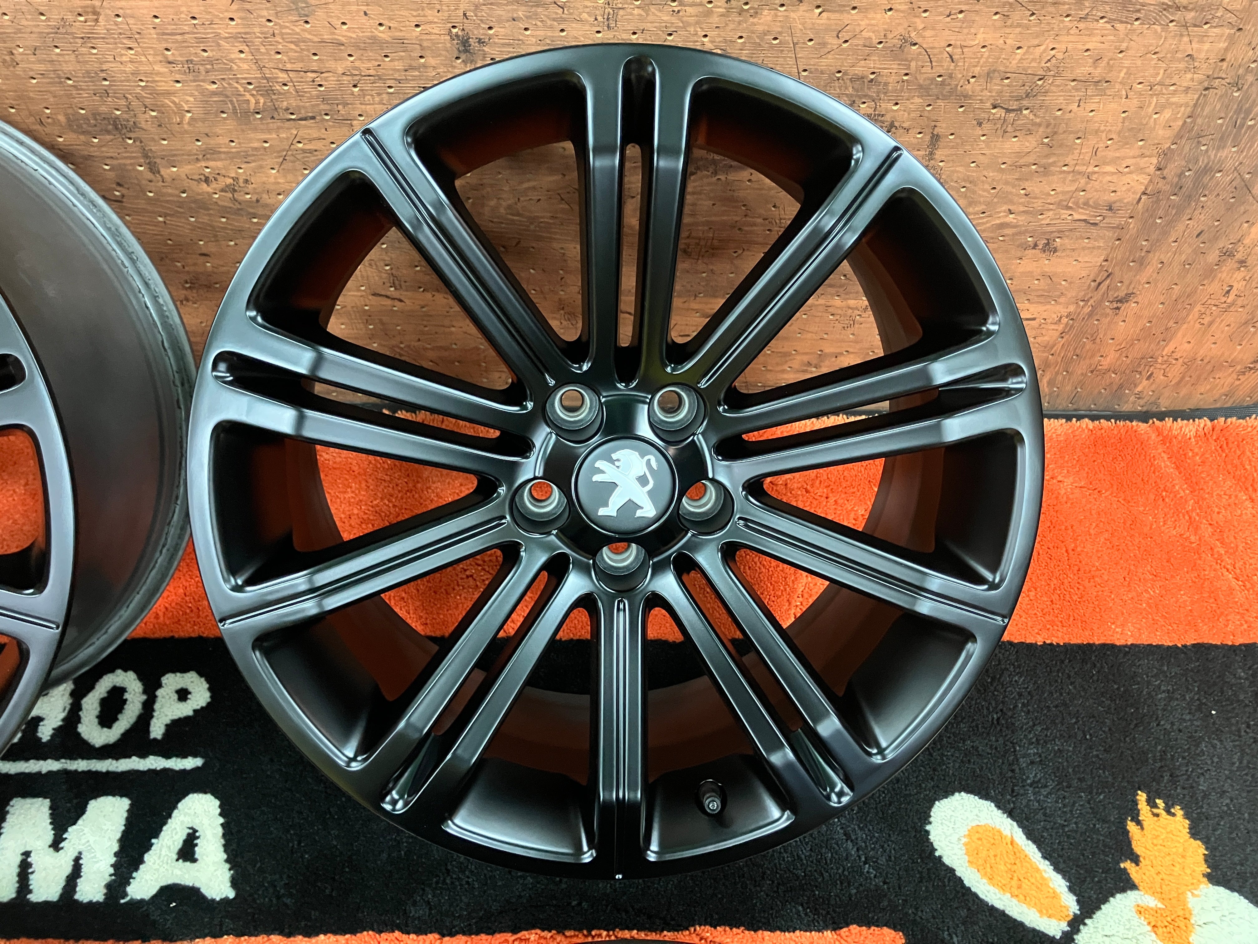 ホイール QRASIZ VS8 14x4.5 45 100x4 GUNMETALLIC - オートウェイ