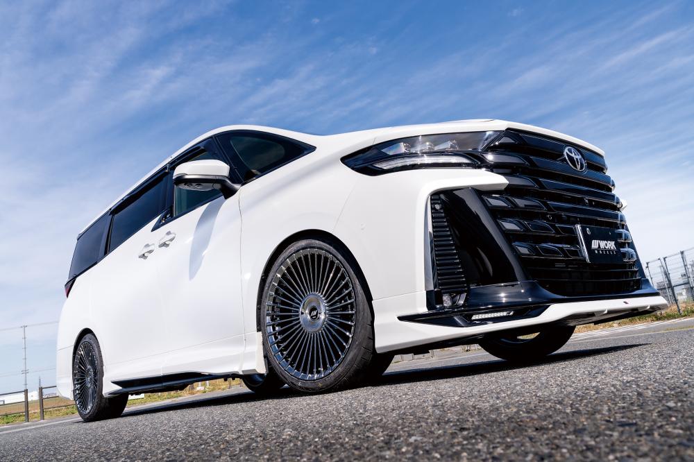 2 νZ 新品！トヨタ/レクサスのお車に！EMITZ STRAHL(イミッツ