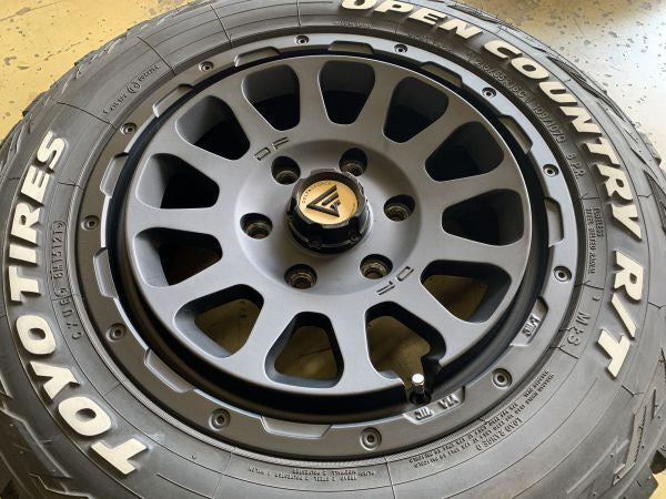 1 ν§デルタフォース オーバル 16インチ◇7J+38 139.7-6H◇TOYO