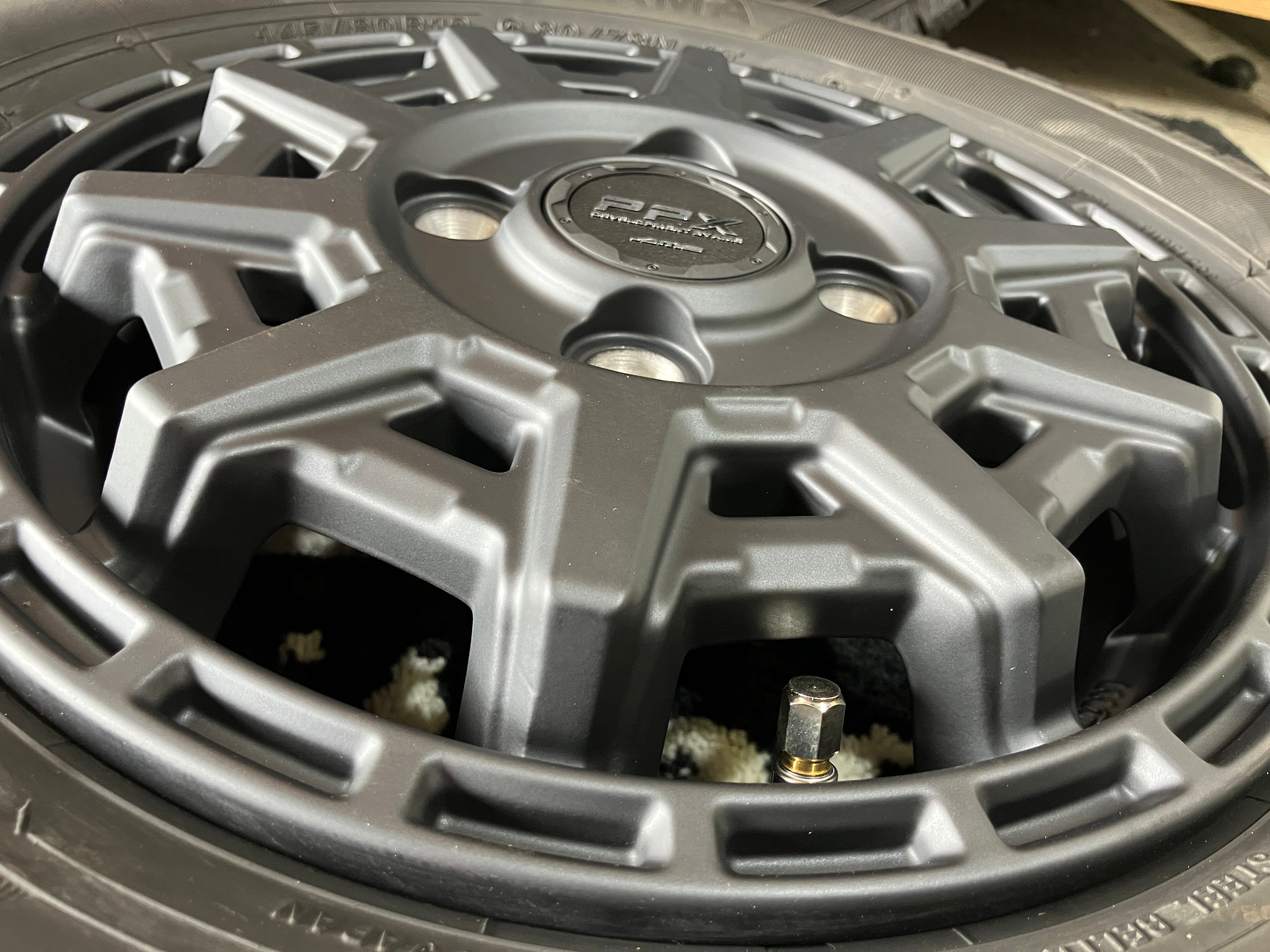 145/80R12LT 送料込み 4本 エブリィ/ハイゼット マルカサービス ハイゼット/アトレー/エブリィ/etc ブリヂストン