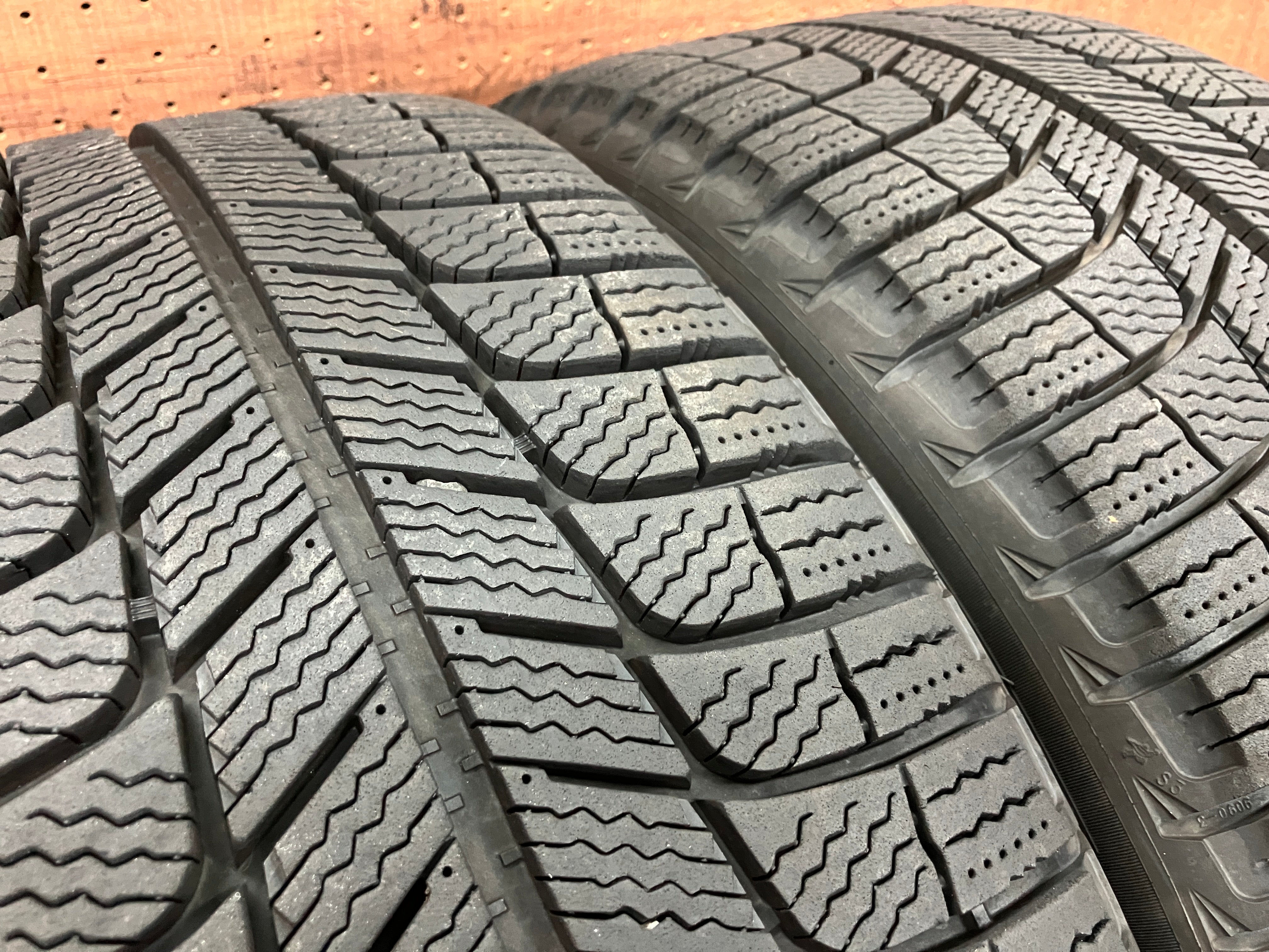 ◇冬用Set◇安心画像多数! ユーロテックTW15 7J ET38 225/50R17