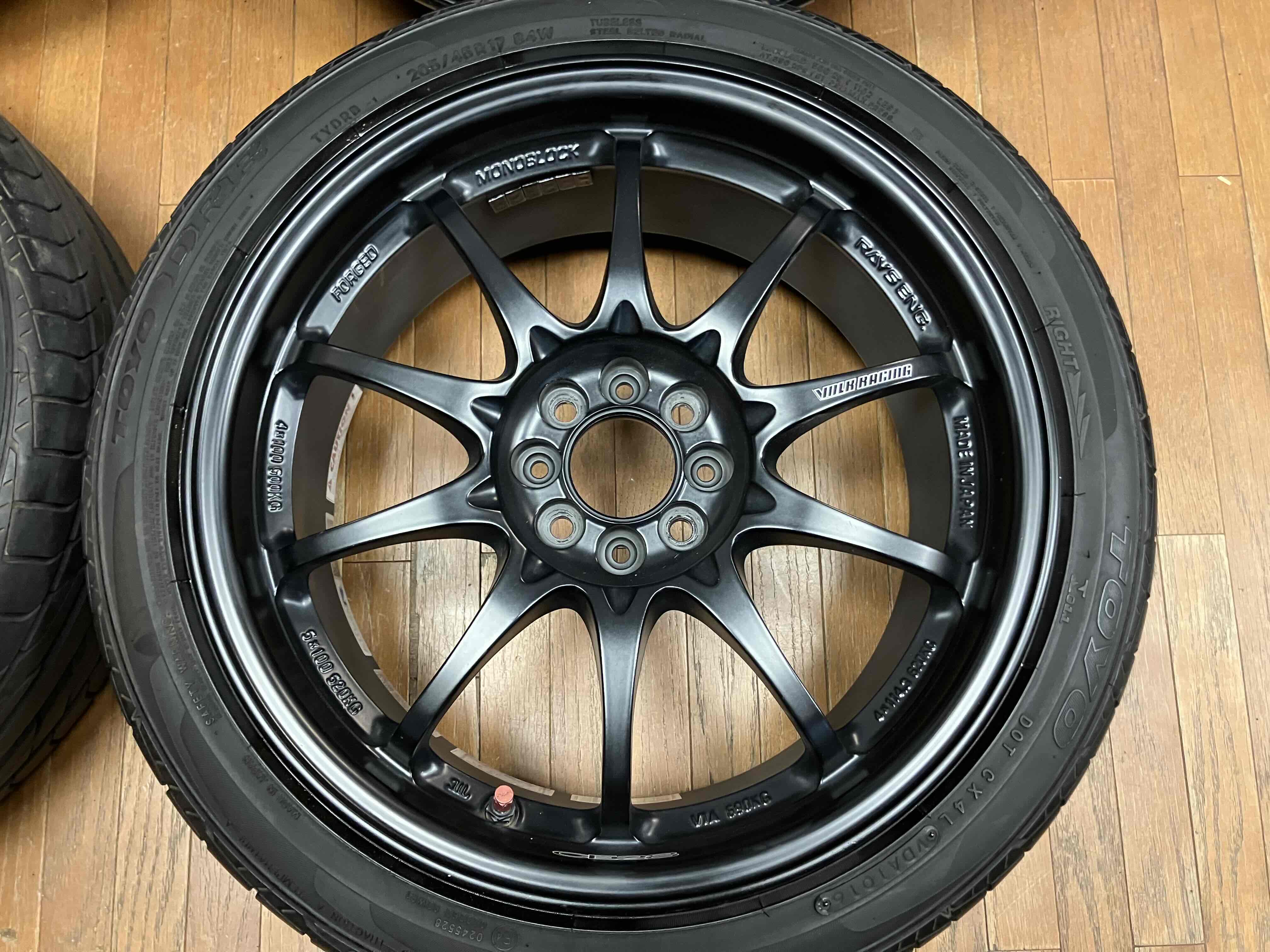 ◇RAYS VOLK CE28N 17インチ◇7.5J+43 4H100◇TOYO DRB 205/45R17 2016
