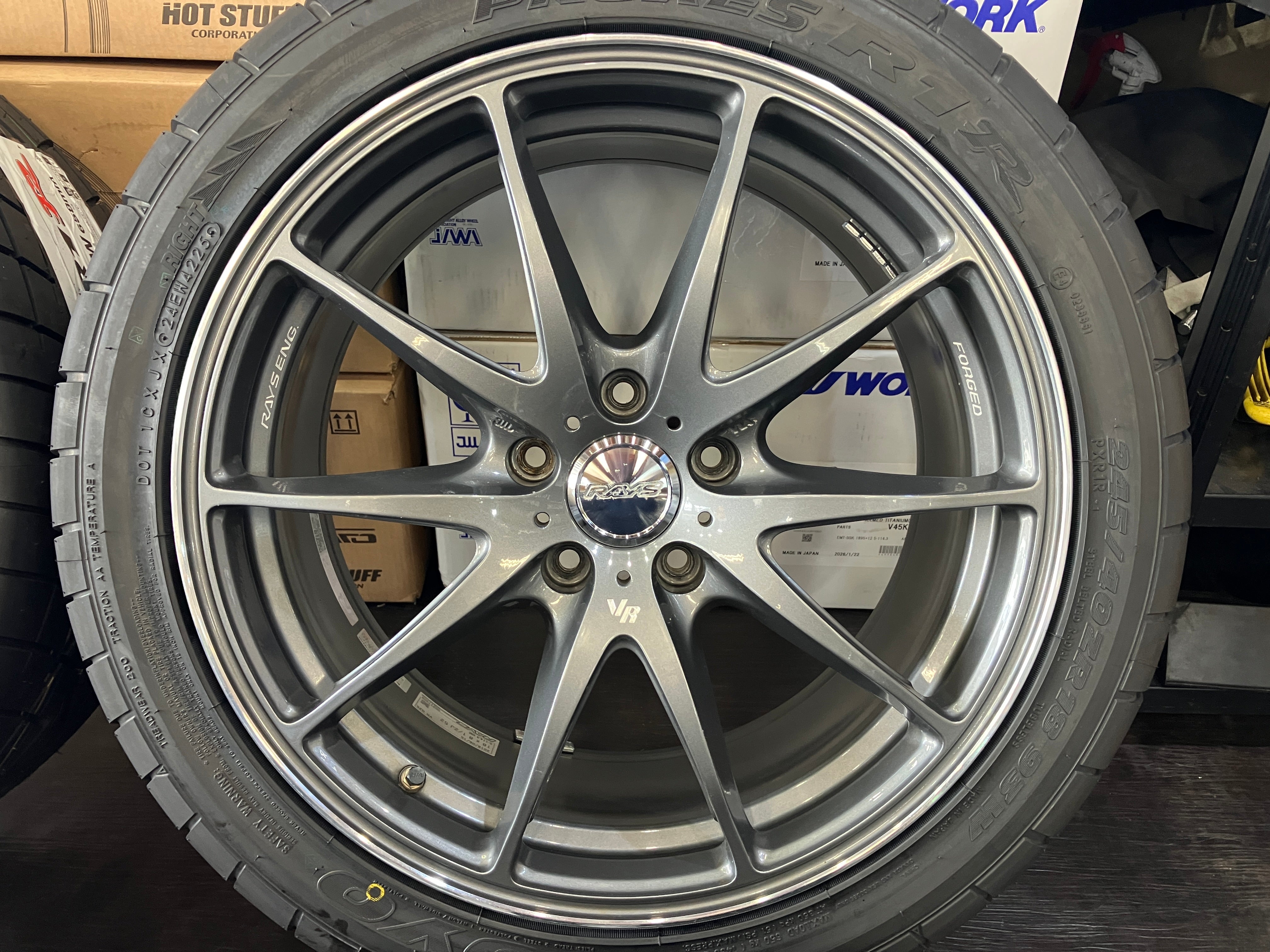 ☆SALE! 美品! 軽量鍛造 オプションカラー? レイズ RAYS VOLK VR G25