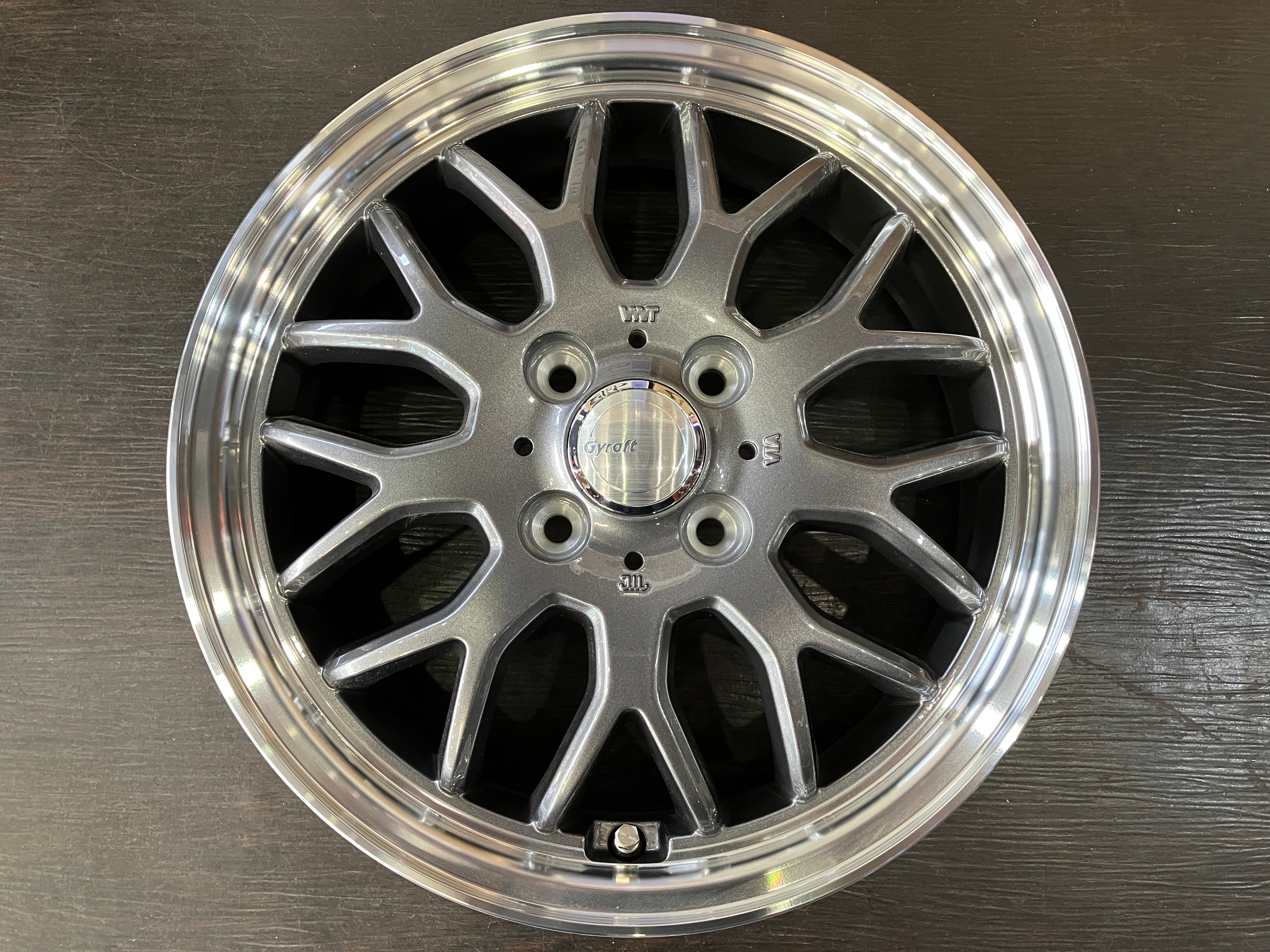 ◇冬用Set◇未使用展示品 weds ウェッズ グラフト9M 15インチ 4.5J