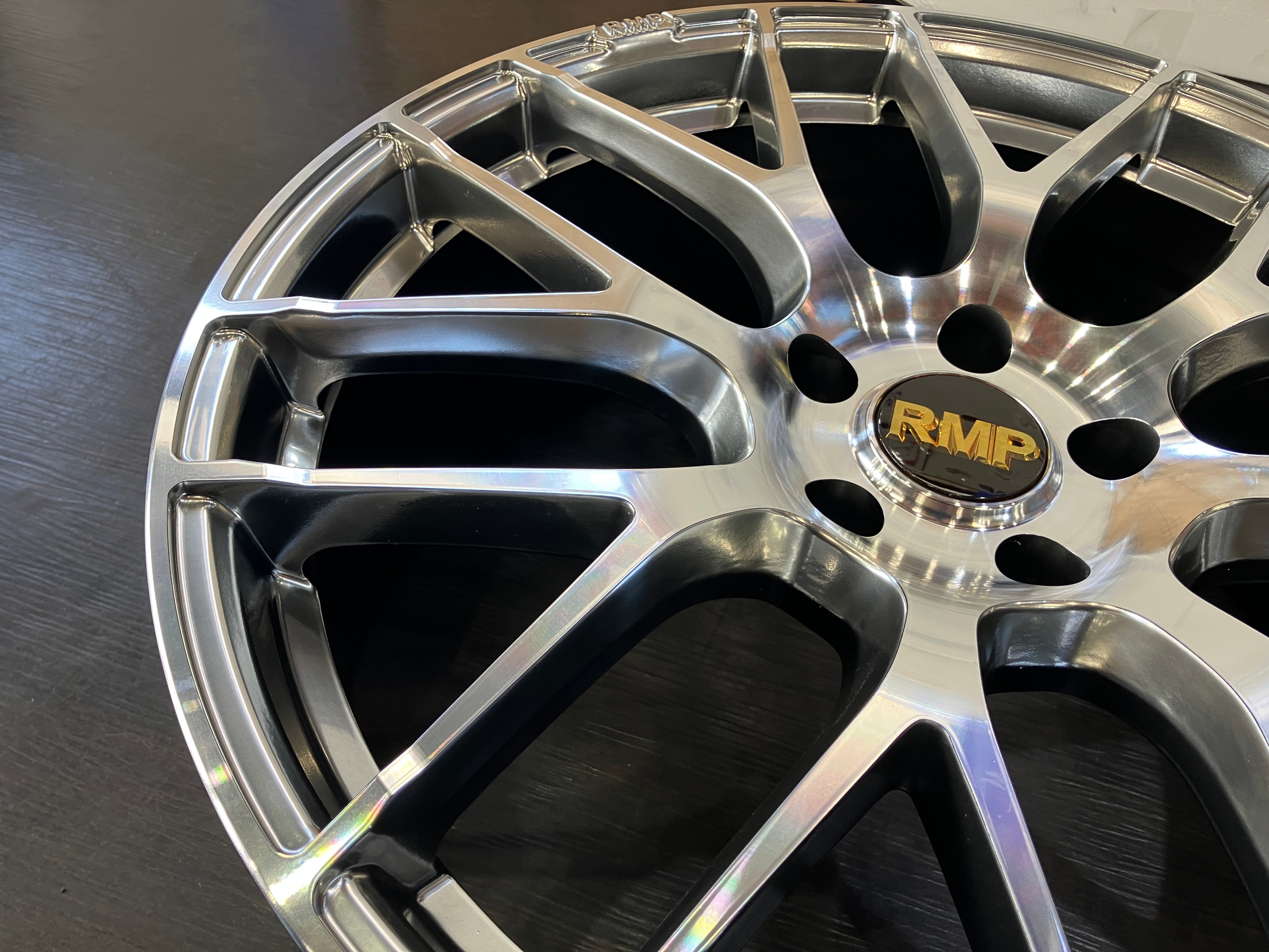 ☆未使用展示品 MID WHEEL RMP 028F マルカ 20インチ 8.5J +45 114.3/5