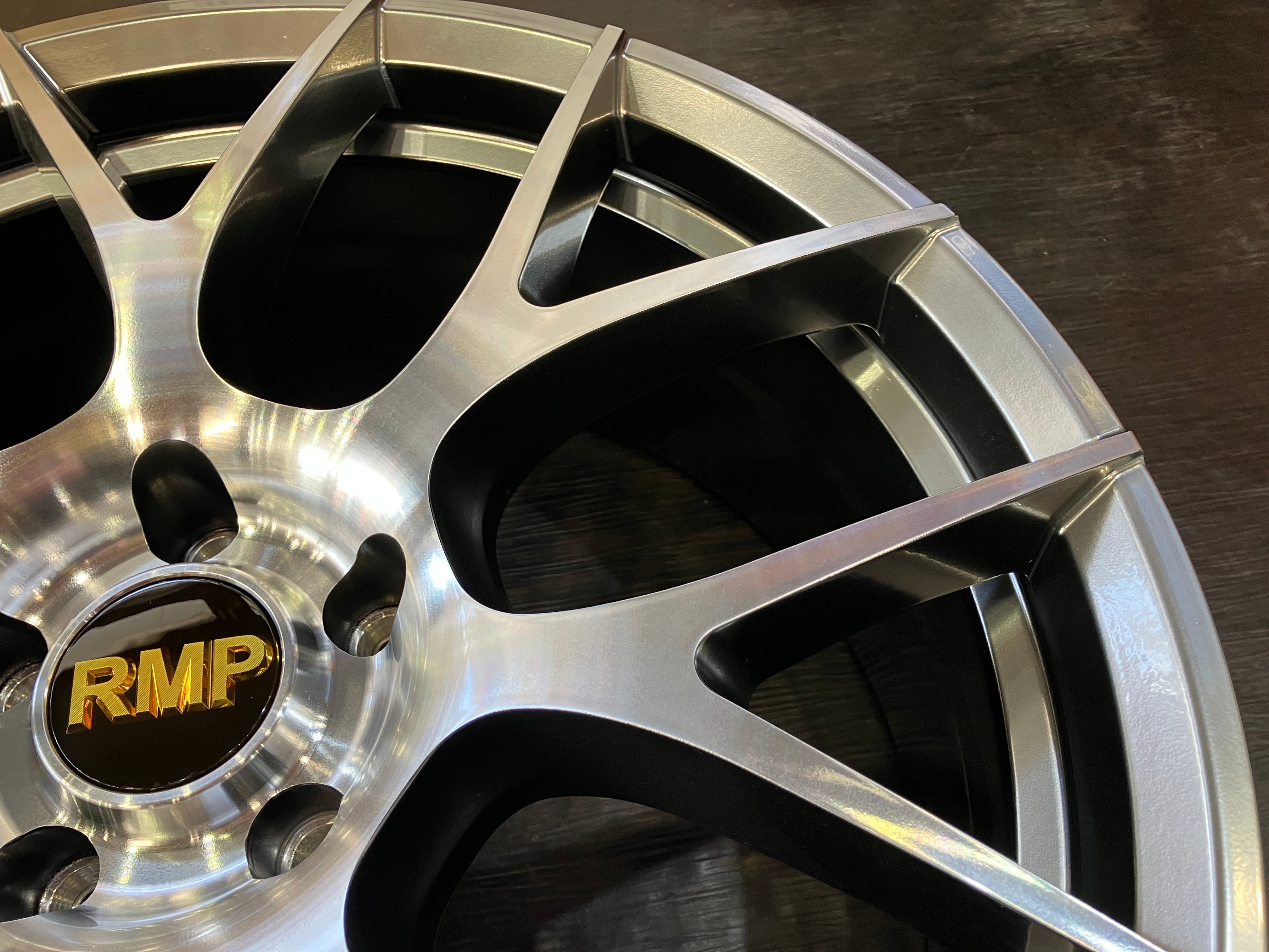 ☆未使用展示品 MID WHEEL RMP 027F マルカ 20インチ 8.5J +38 114.3/5