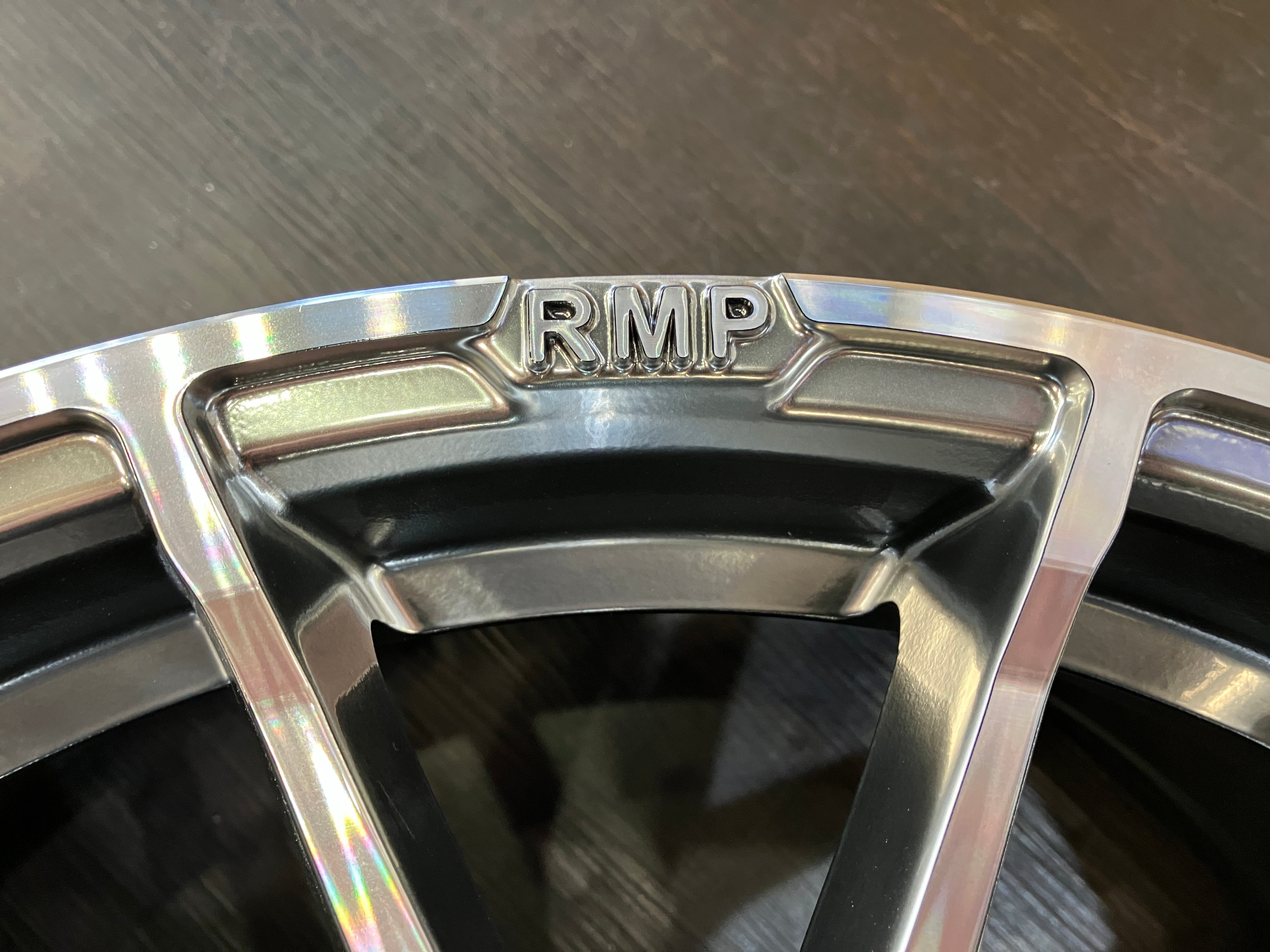 ☆未使用展示品 MID WHEEL RMP 028F マルカ 19インチ 7.5J +48 114.3/5
