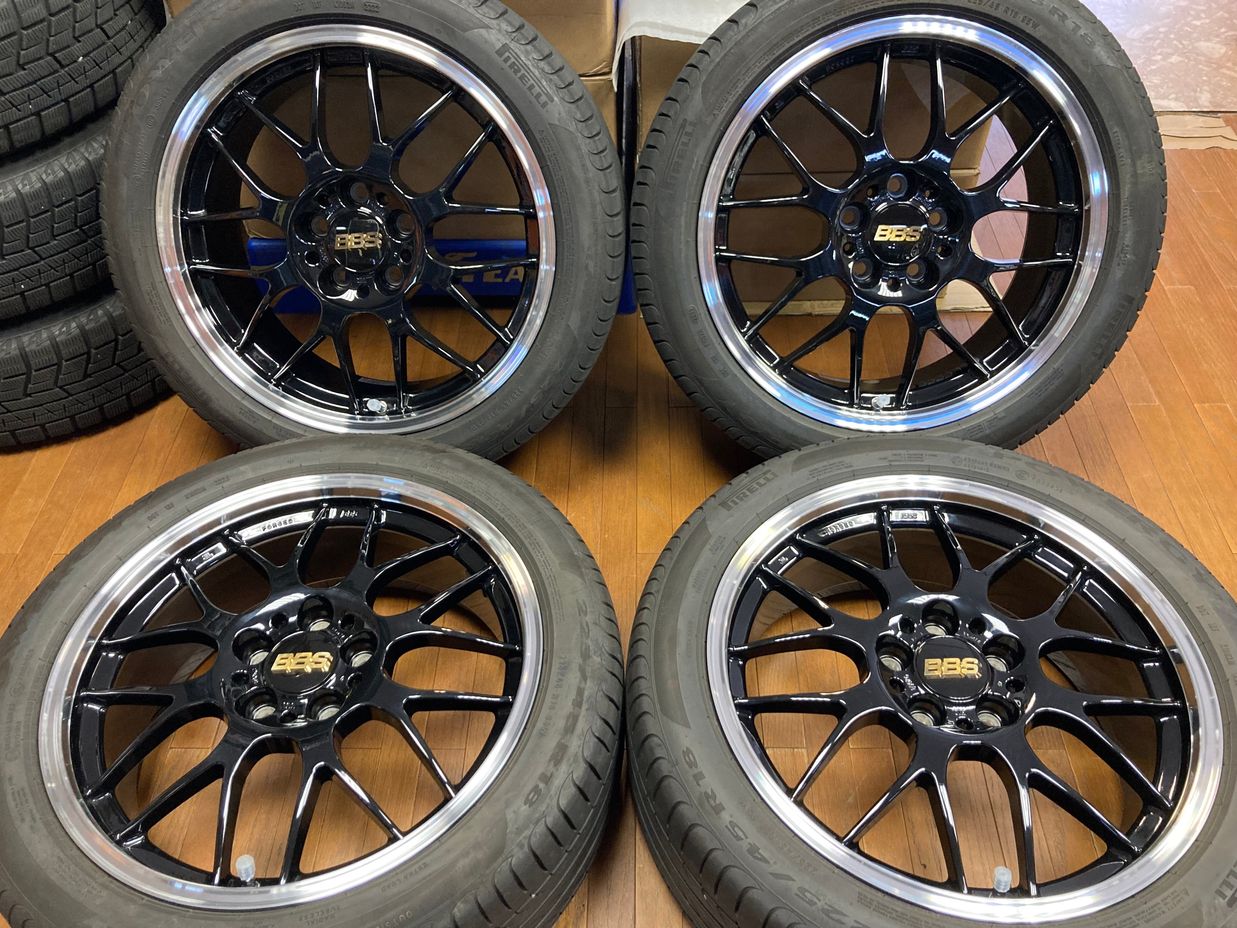 オフセット33mm送料込み BBS 18インチ 8J センターキャップ無し　 ピレリ 225/45