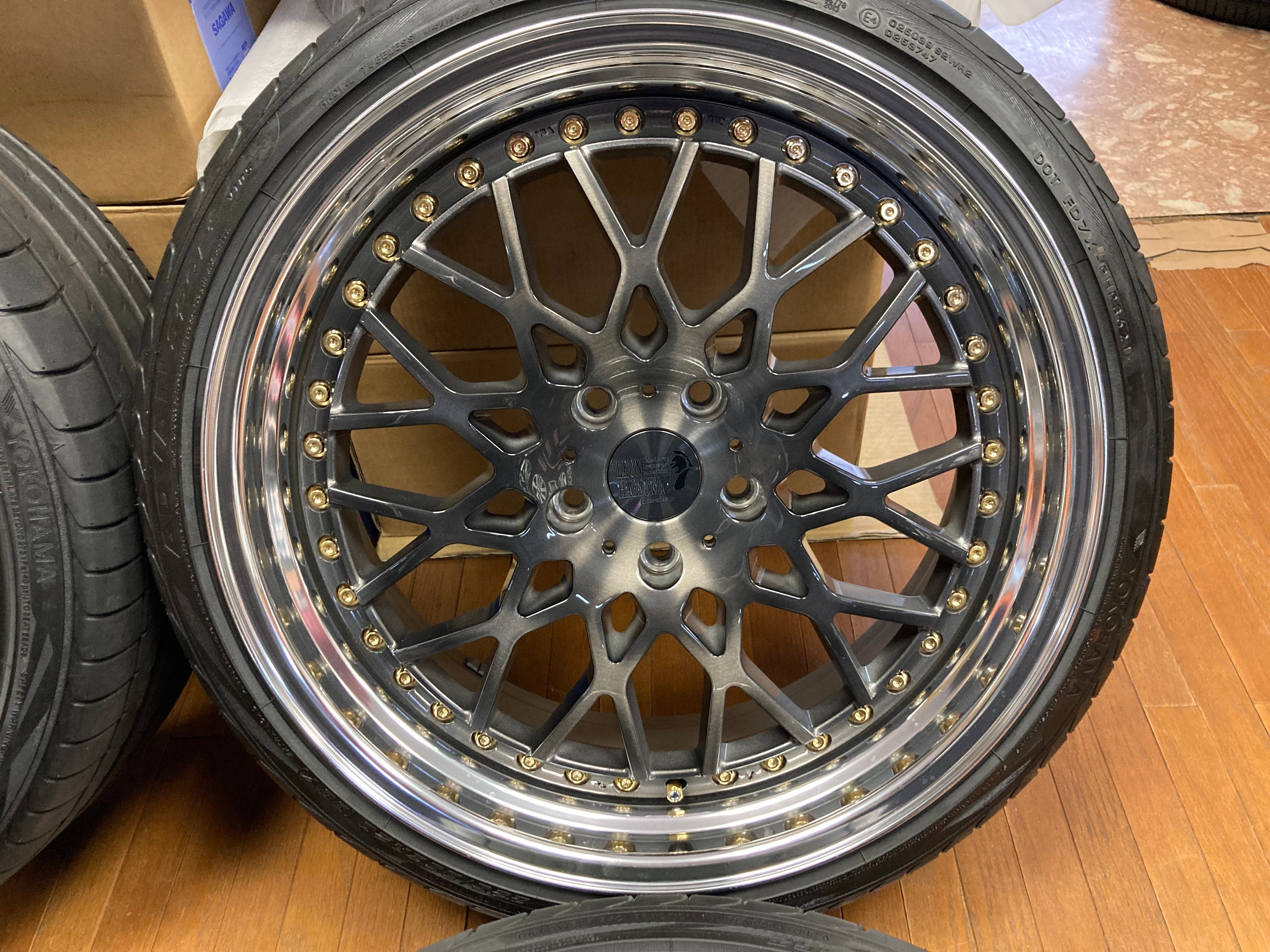 ◇美品!!スーパースター レオンハルト ヴィレ 20インチ◇8.5+30 10J+44