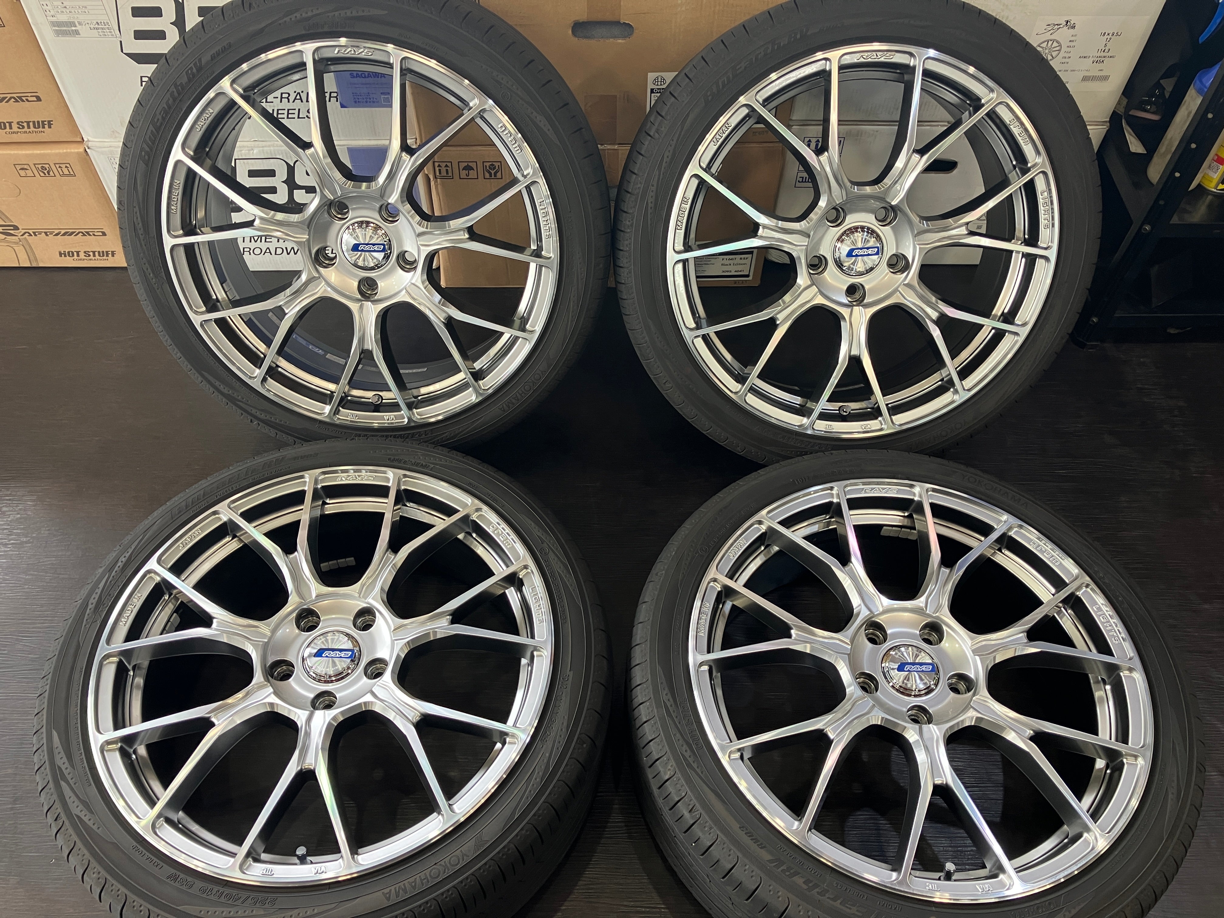 ☆美品! RAYS レイズ グラムライツAZURE57BNA 19インチ 7.5J +55 114.3