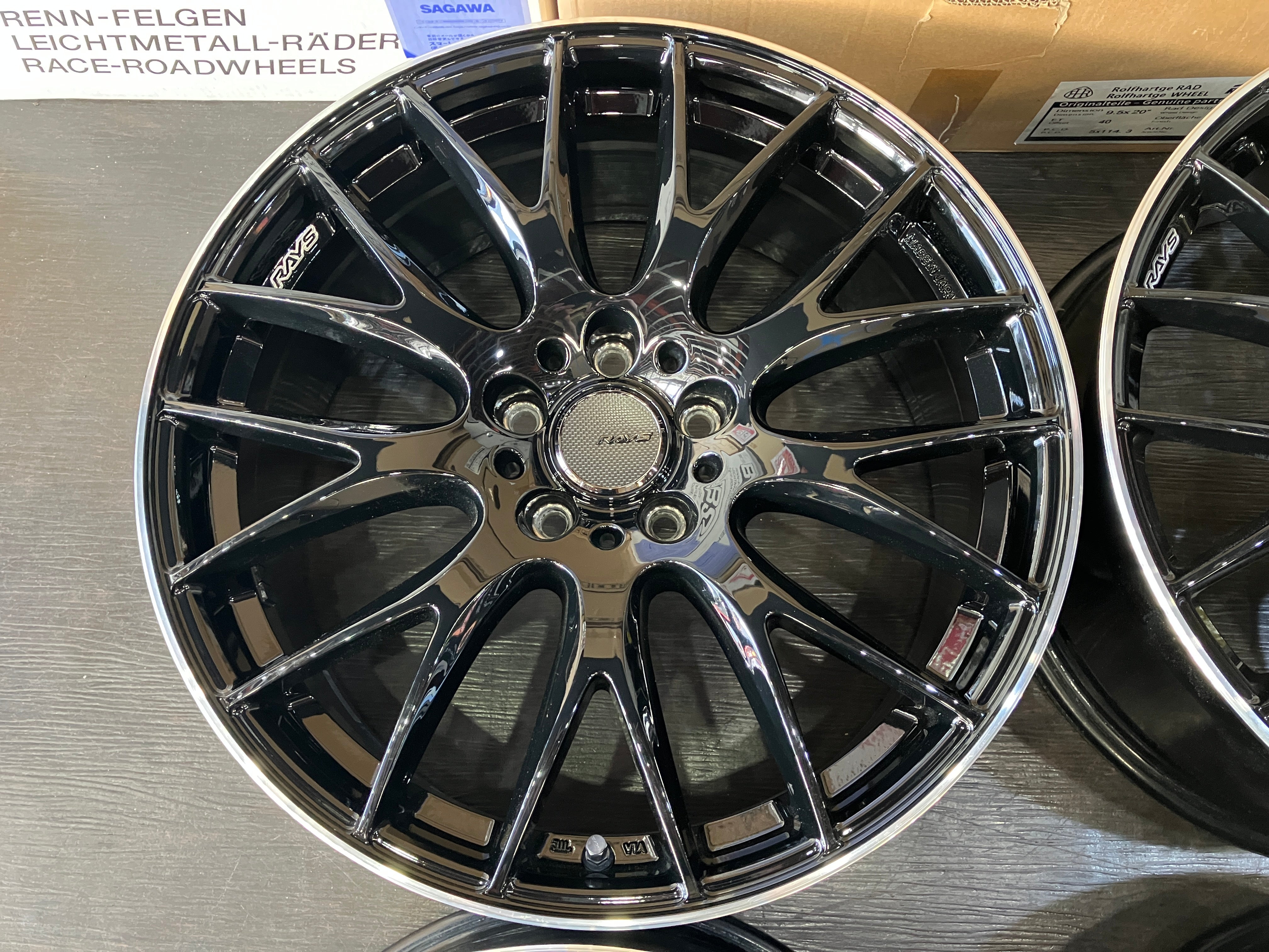 ☆SALE! 仕上げ済美品! RAYS レイズ HOMURA ホムラ 2X9 19インチ 8J +