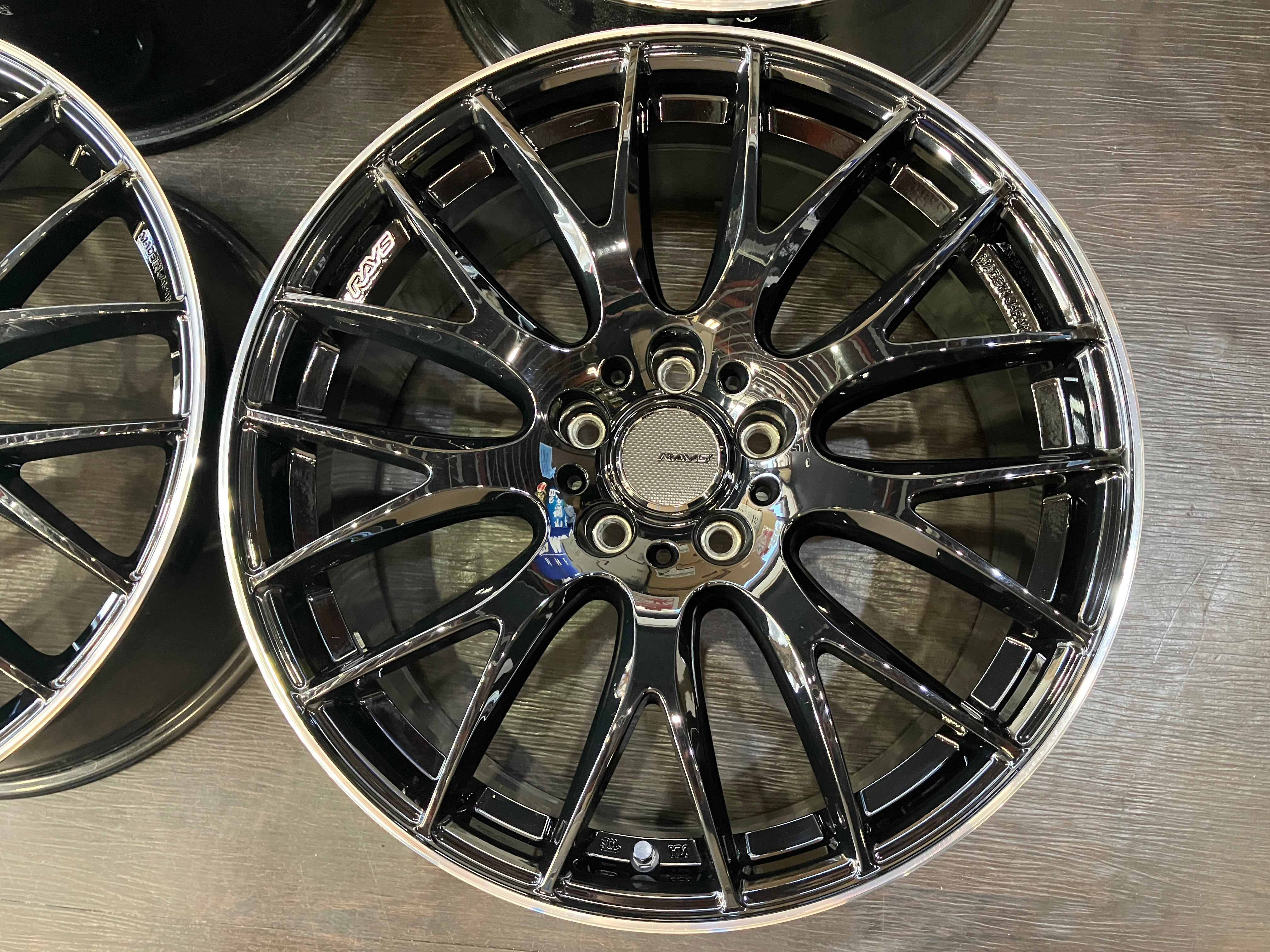 ☆SALE! 仕上げ済美品! RAYS レイズ HOMURA ホムラ 2X9 19インチ 8J +