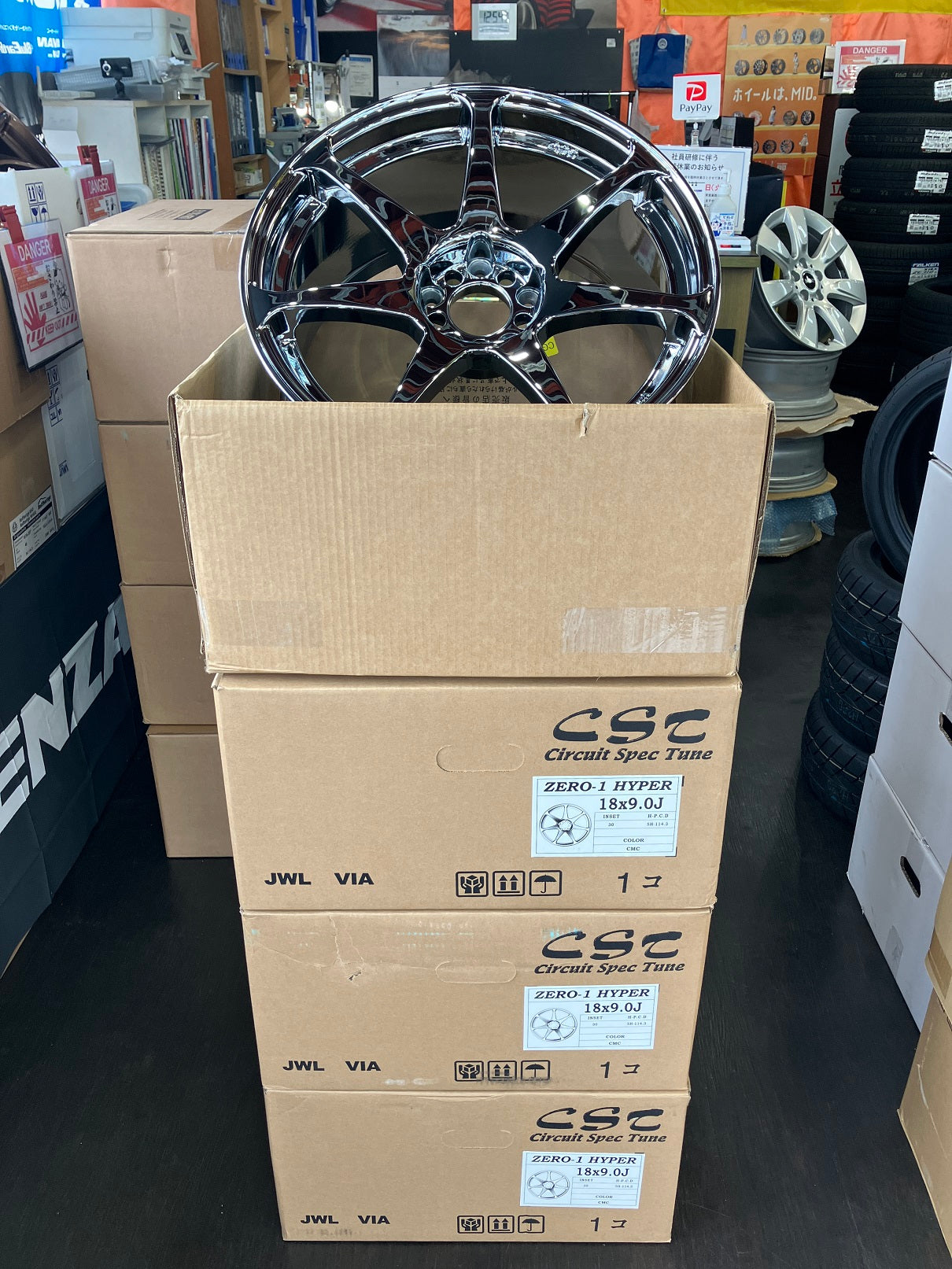 ◇在庫有り!CST ゼロワンハイパー メッキ4本SET!CMC 18インチ9J+30 5