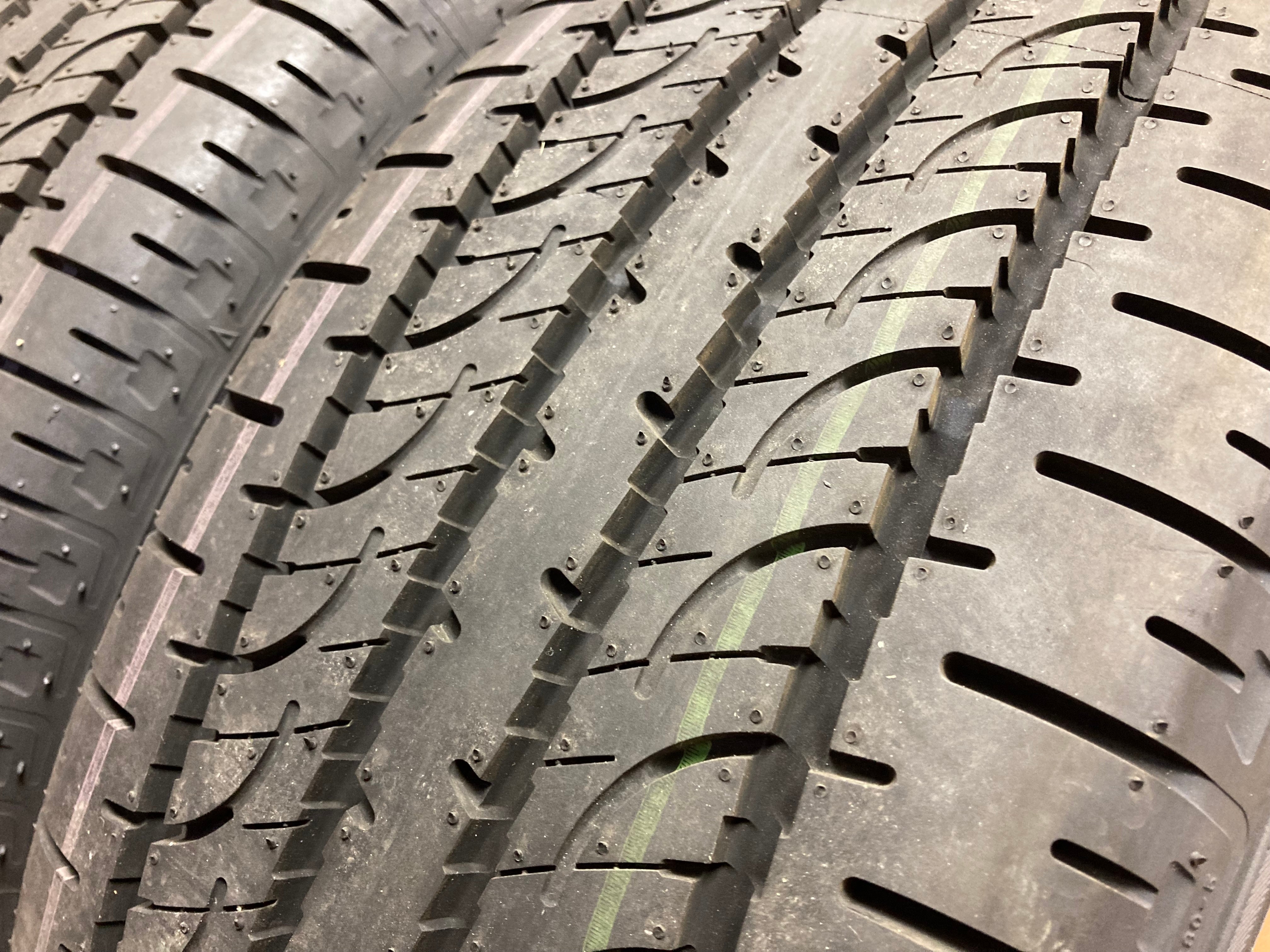 新車外し 2024年製】ヨコハマ ジオランダー SUV G055 225/55R18