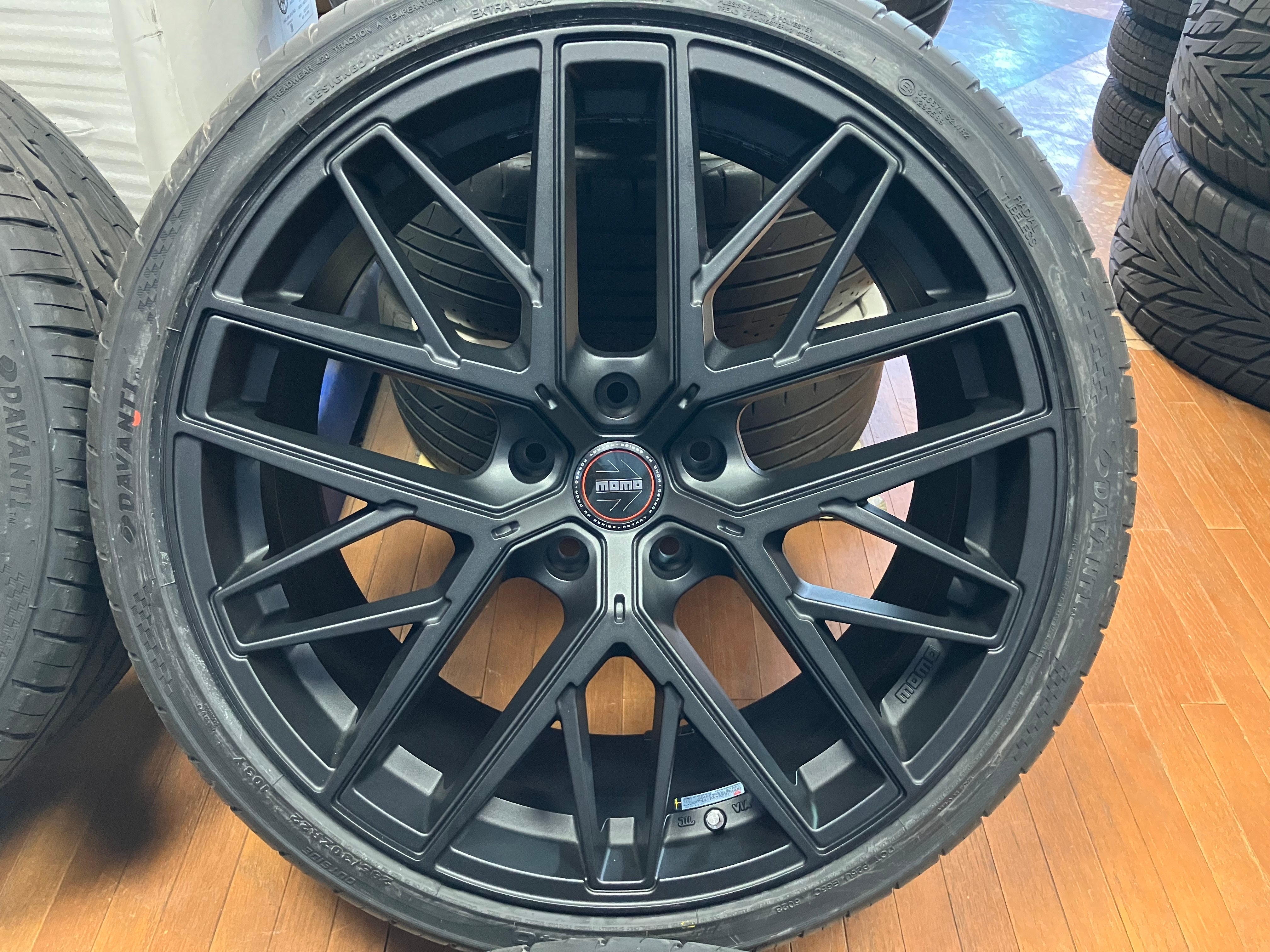 ◇新品Set◇モモ MOMO RFX-01 PCD130 5H 10J +48 サンドブラスト