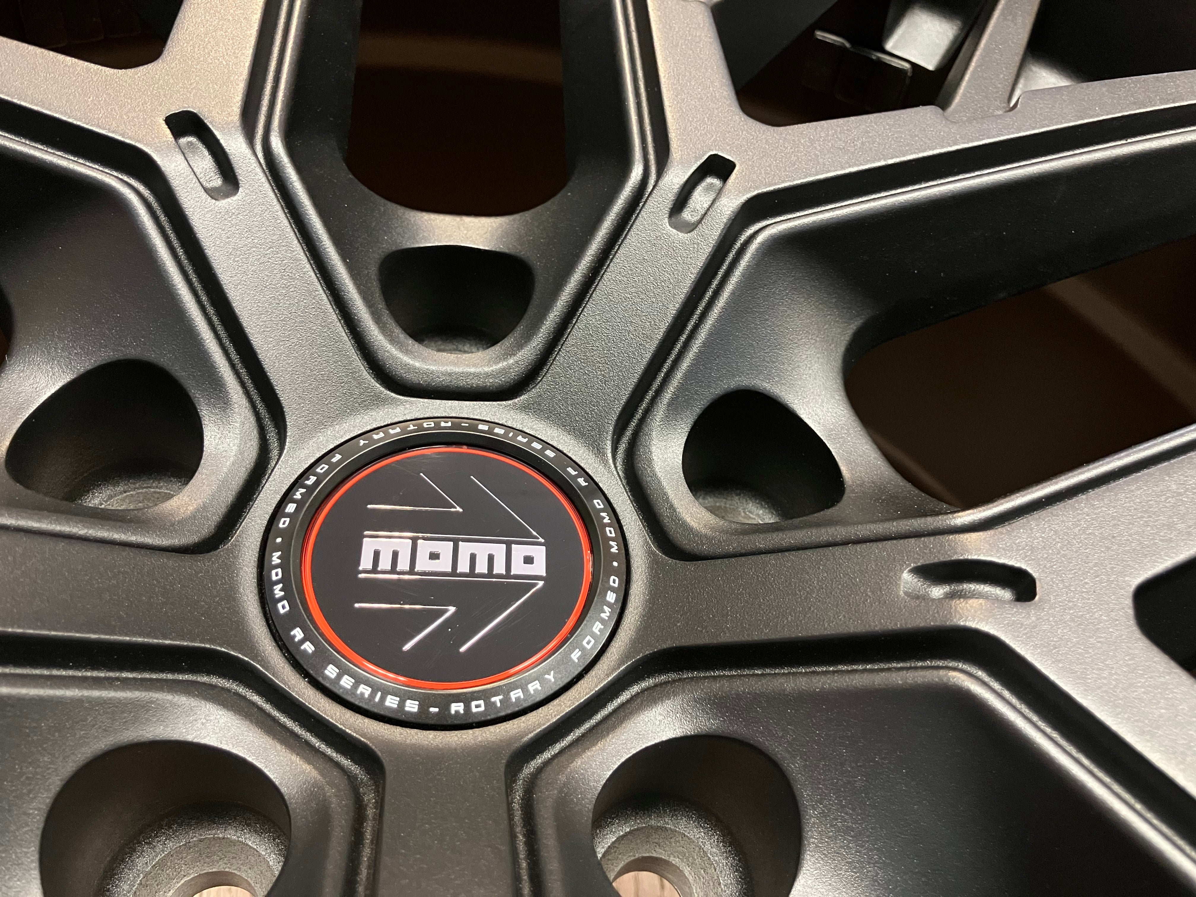◇新品Set◇モモ MOMO RFX-01 PCD130 5H 10J +48 サンドブラスト