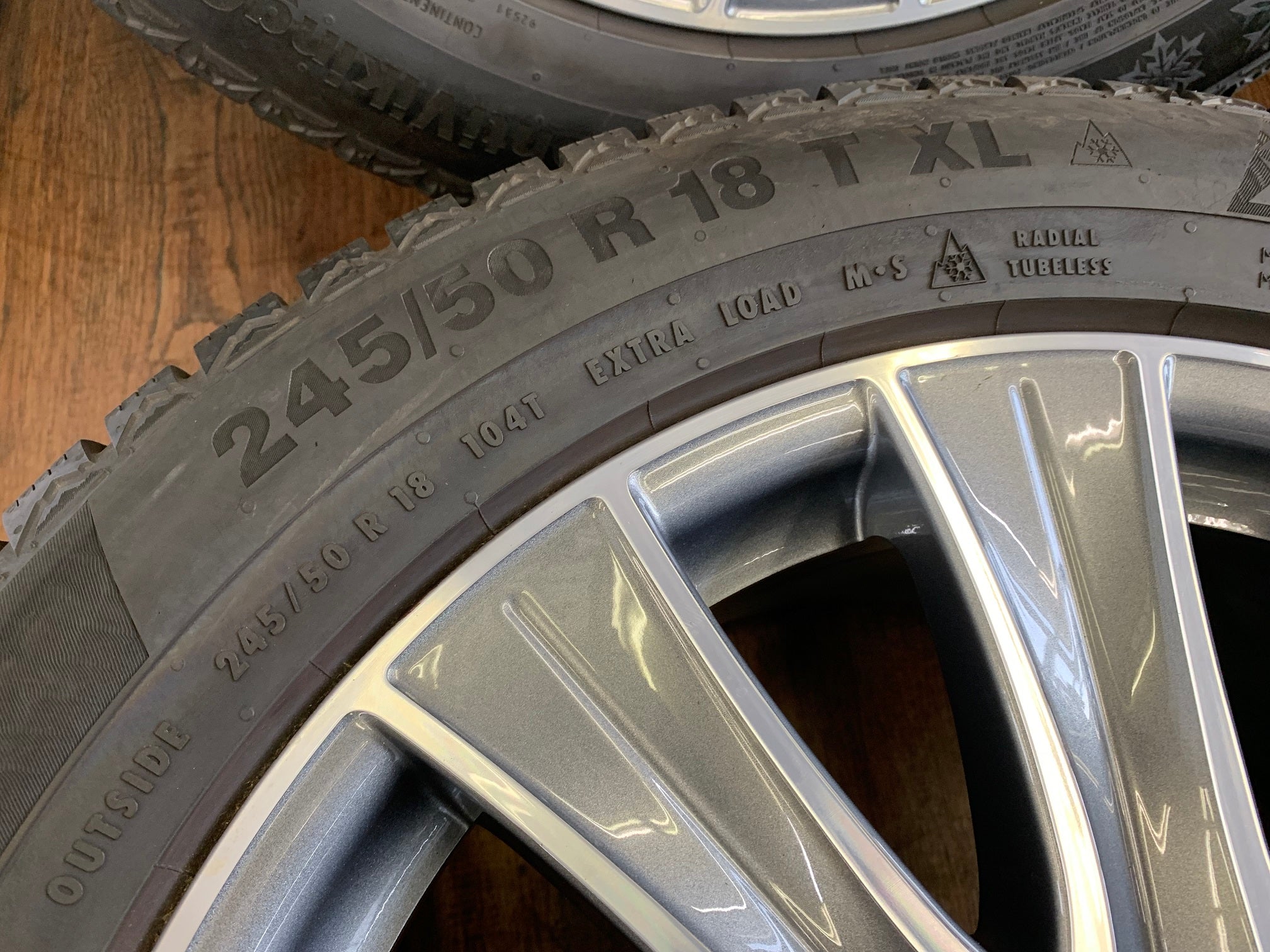 1 ν§ ベンツ Sクラス W222純正 18X8J+41 112-5H コンチネンタル 245