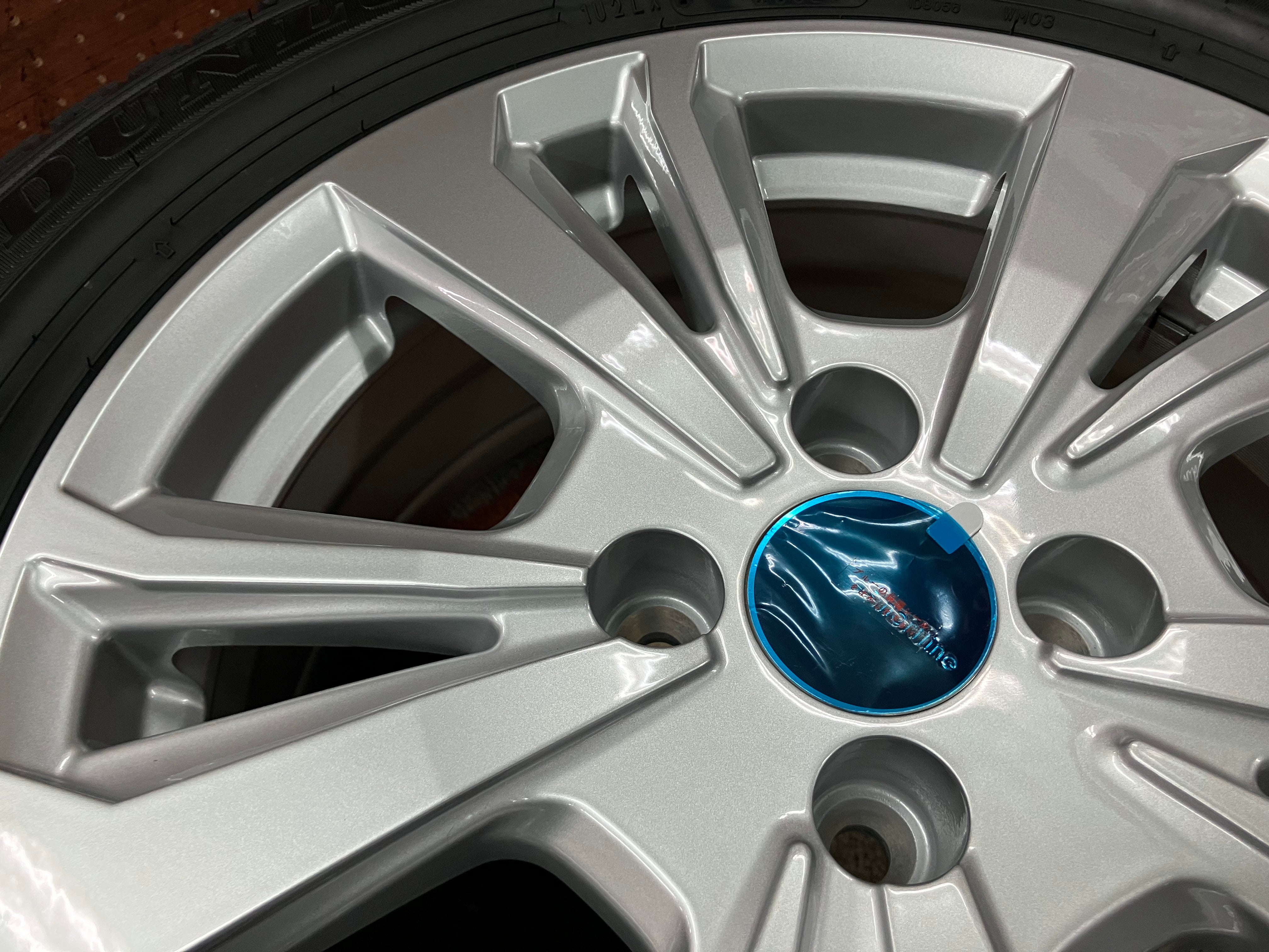 TAS スマートライン365 スタッドレス4本セット18x7J VW ティグアン ◇未使用新品即納!ルノー ルーテシア（RH系用）2025年製 スタッドレス