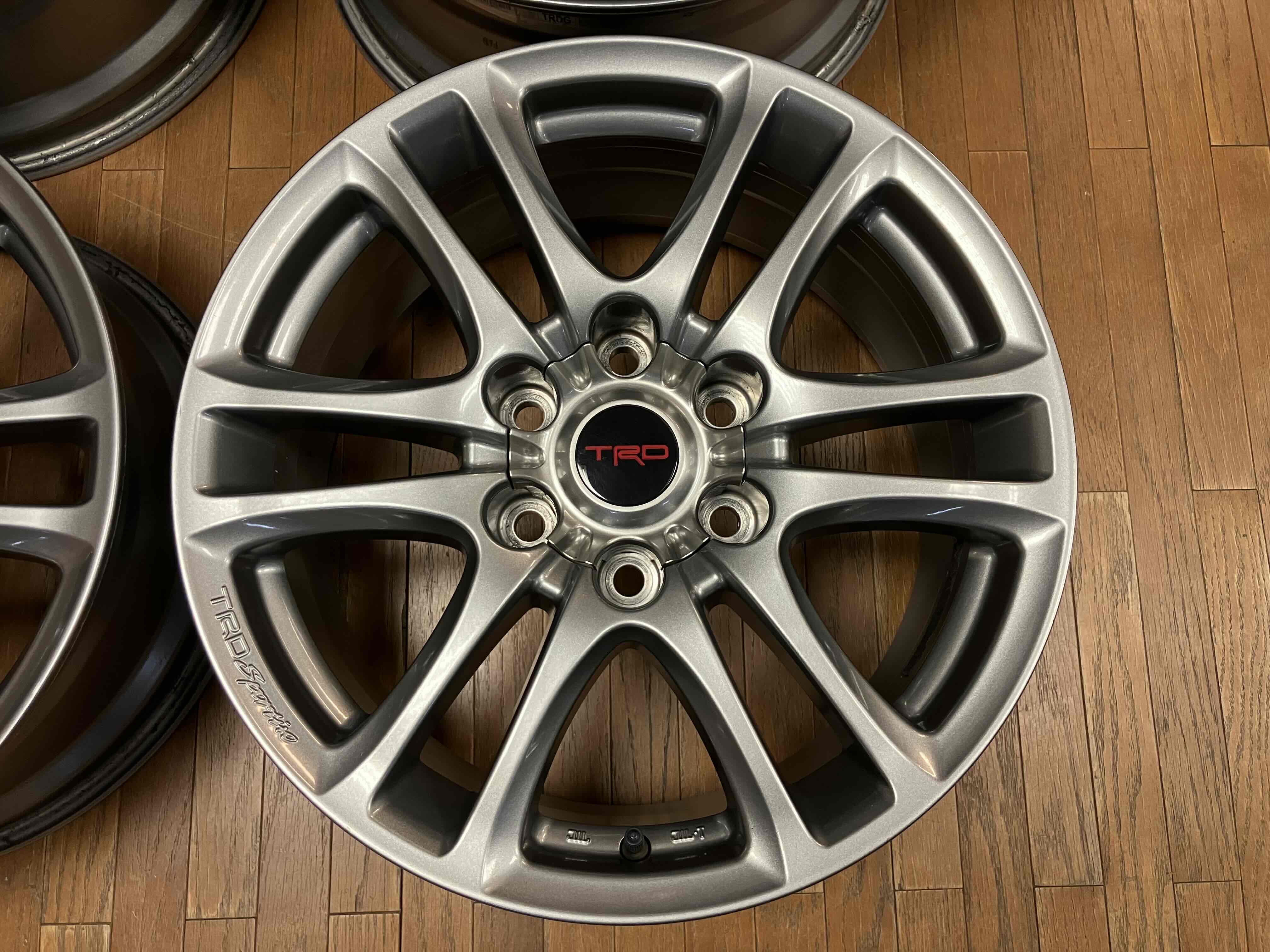 ◇程度良好◇TOYOTA トヨタ 純正 TRD TA1 18インチ 8J+25 PCD139.7 6H
