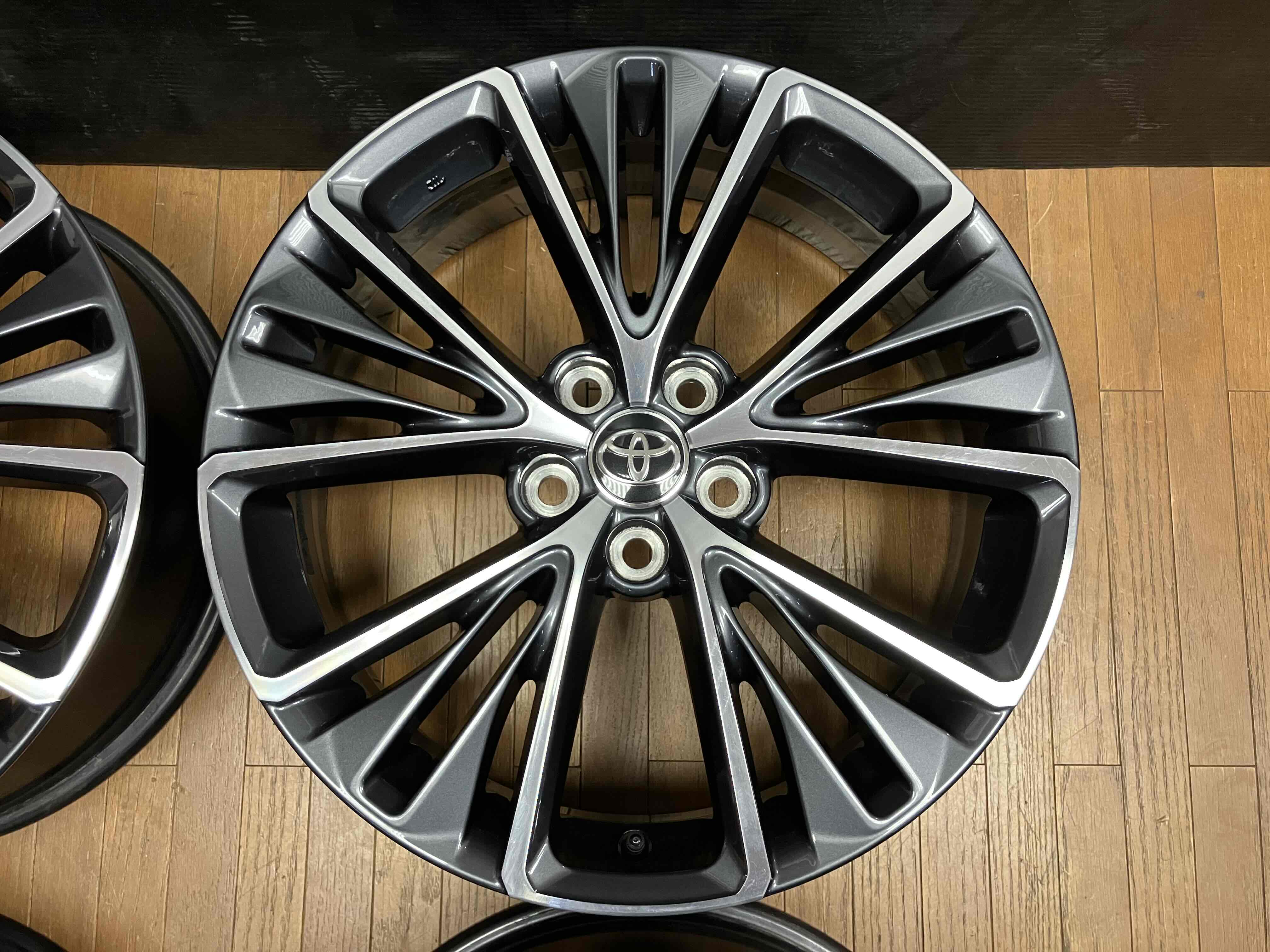 ◇程度良好◇TOYOTA トヨタ 60系 プリウス 純正 19インチ 6.5J+40