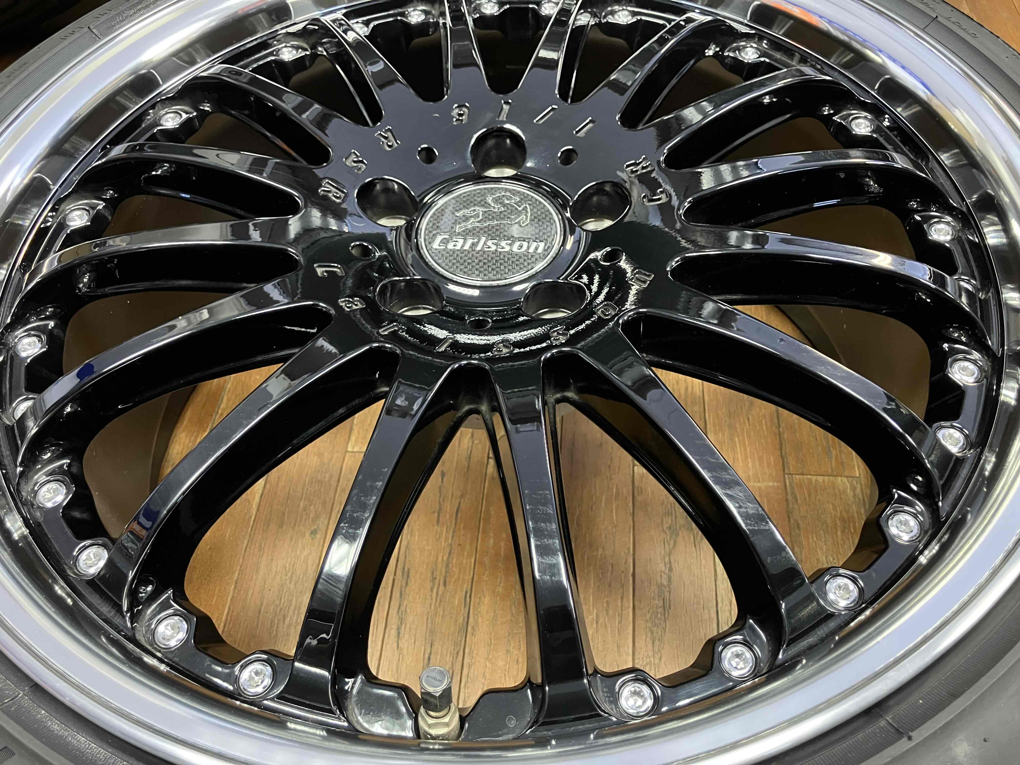◇希少◇絶版品◇新品タイヤ付き◇Carlsson カールソン 1/16 RSR 19