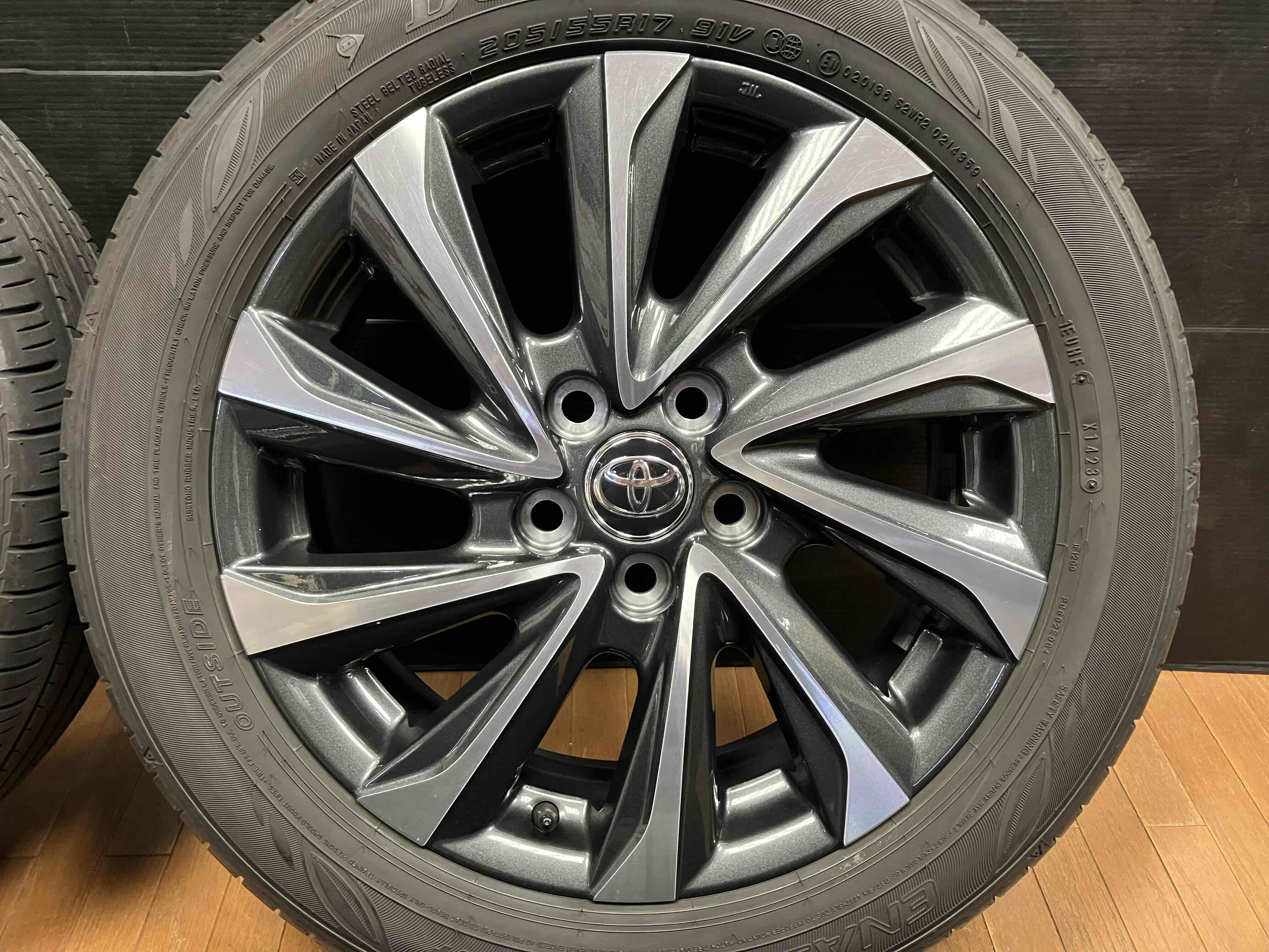 ◇美品◇TOYOTA トヨタ 90系 ヴォクシー 純正 17インチ 6J+40 PCD
