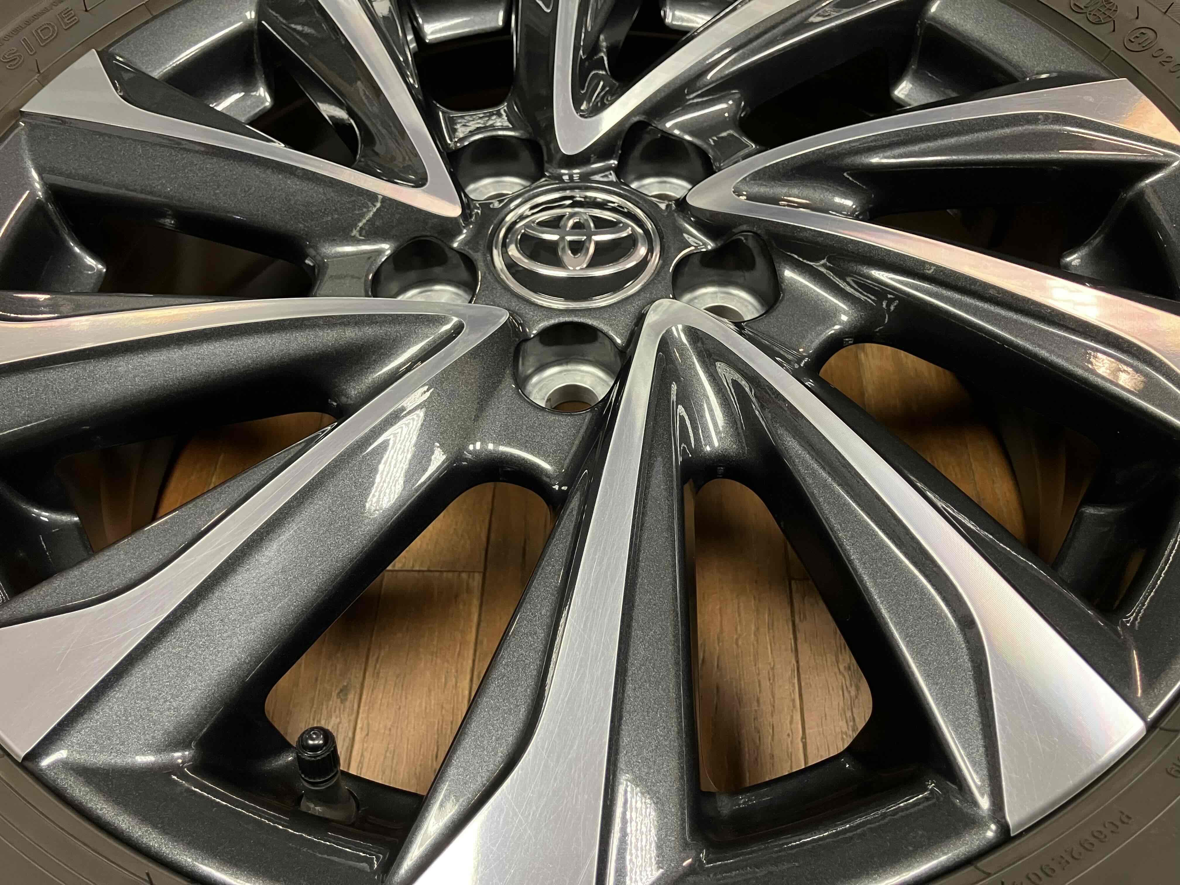 ◇美品◇TOYOTA トヨタ 90系 ヴォクシー 純正 17インチ 6J+40 PCD