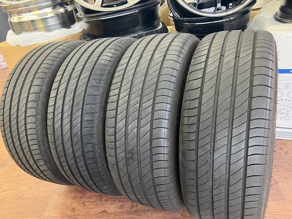 1 ν§ ミニ F54 クラブマン MINI 純正 ベントスポーク518 7.5J-17インチ