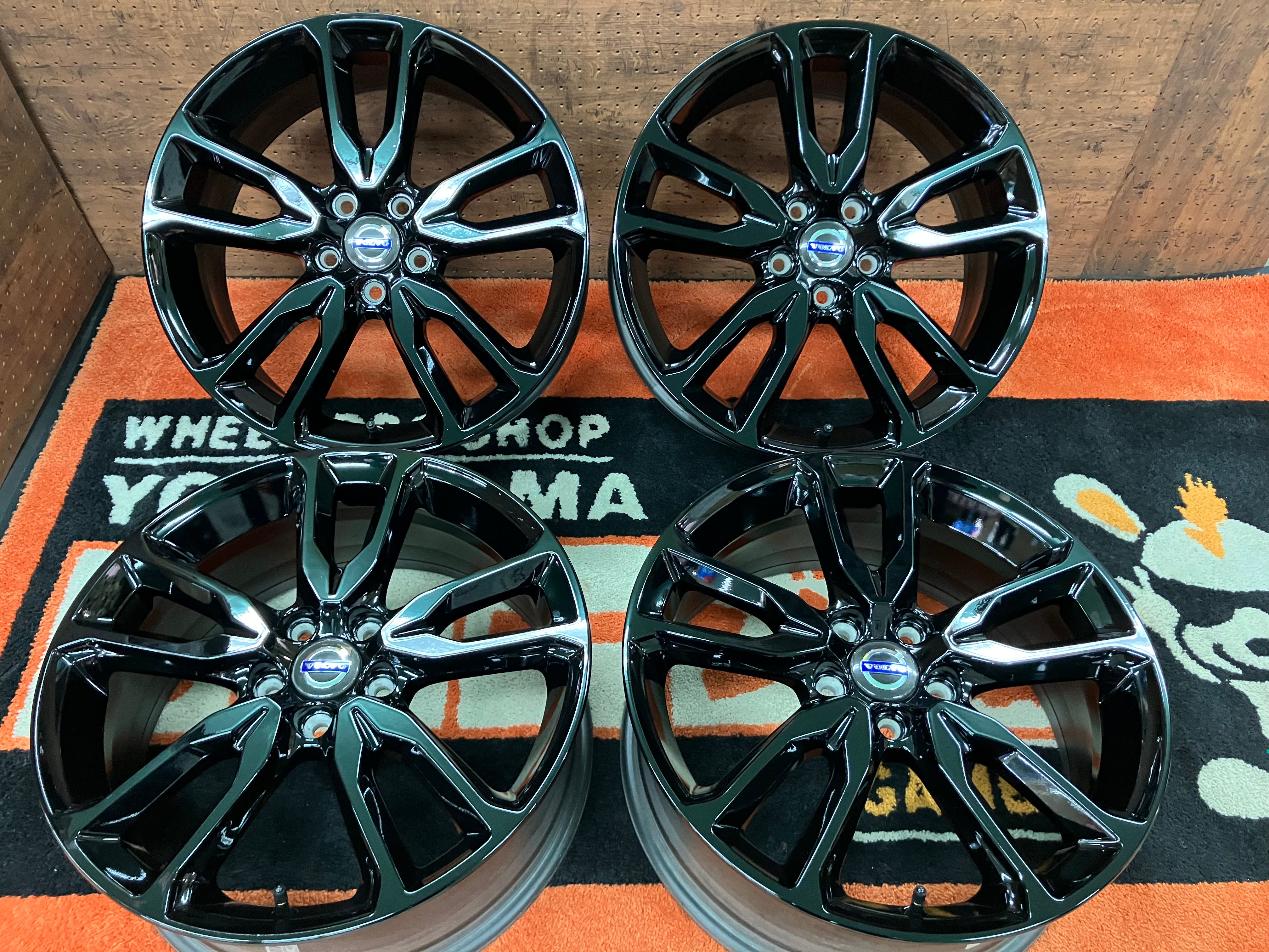 ◇フルリペア済み♪Volvo V60 D4 Classic Cross Country◇18インチ 7.5