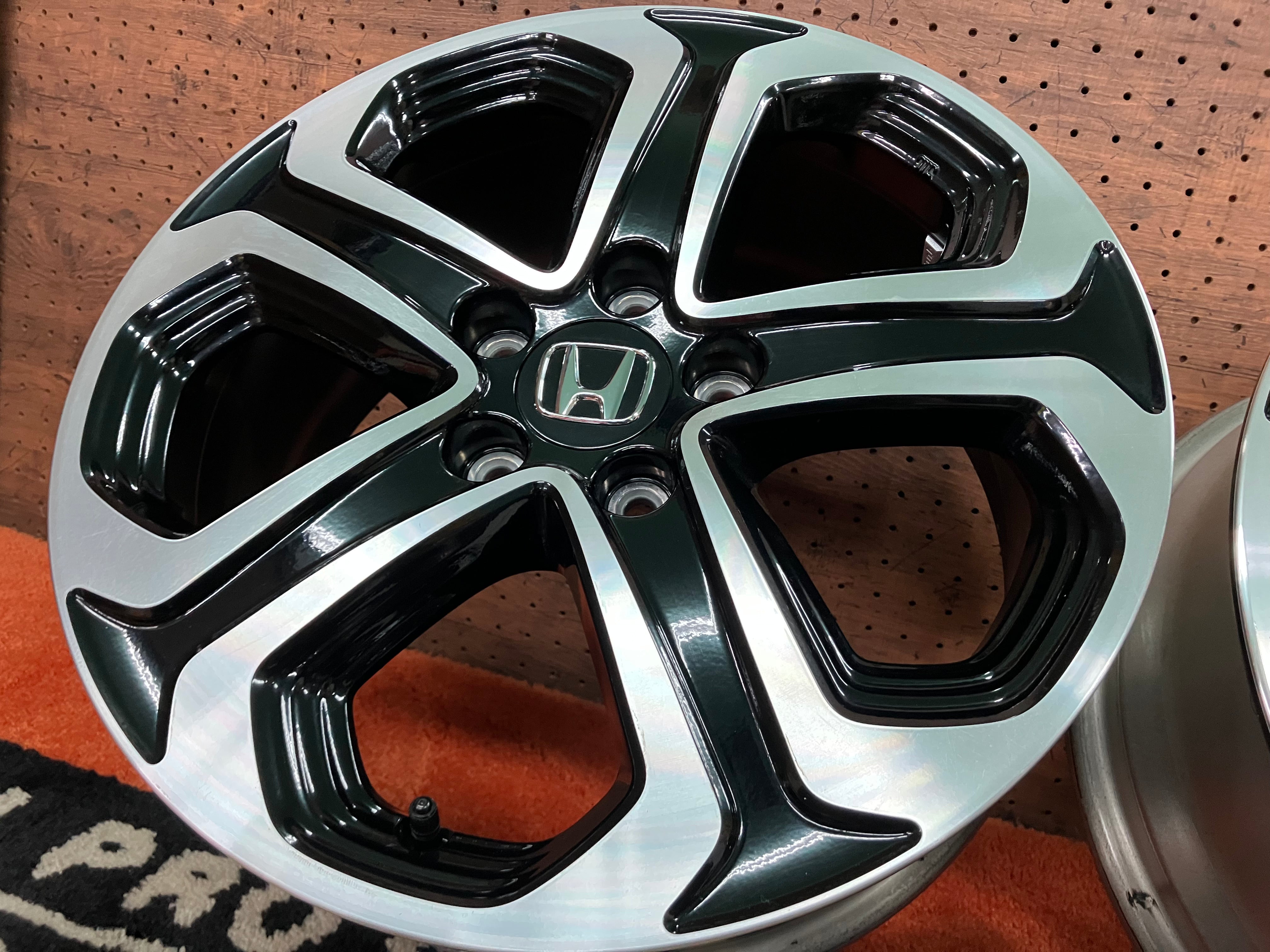 ◇ホイールのみ4本Set♪ホンダ RU系 ヴェゼル 純正◇17インチ 7J+55