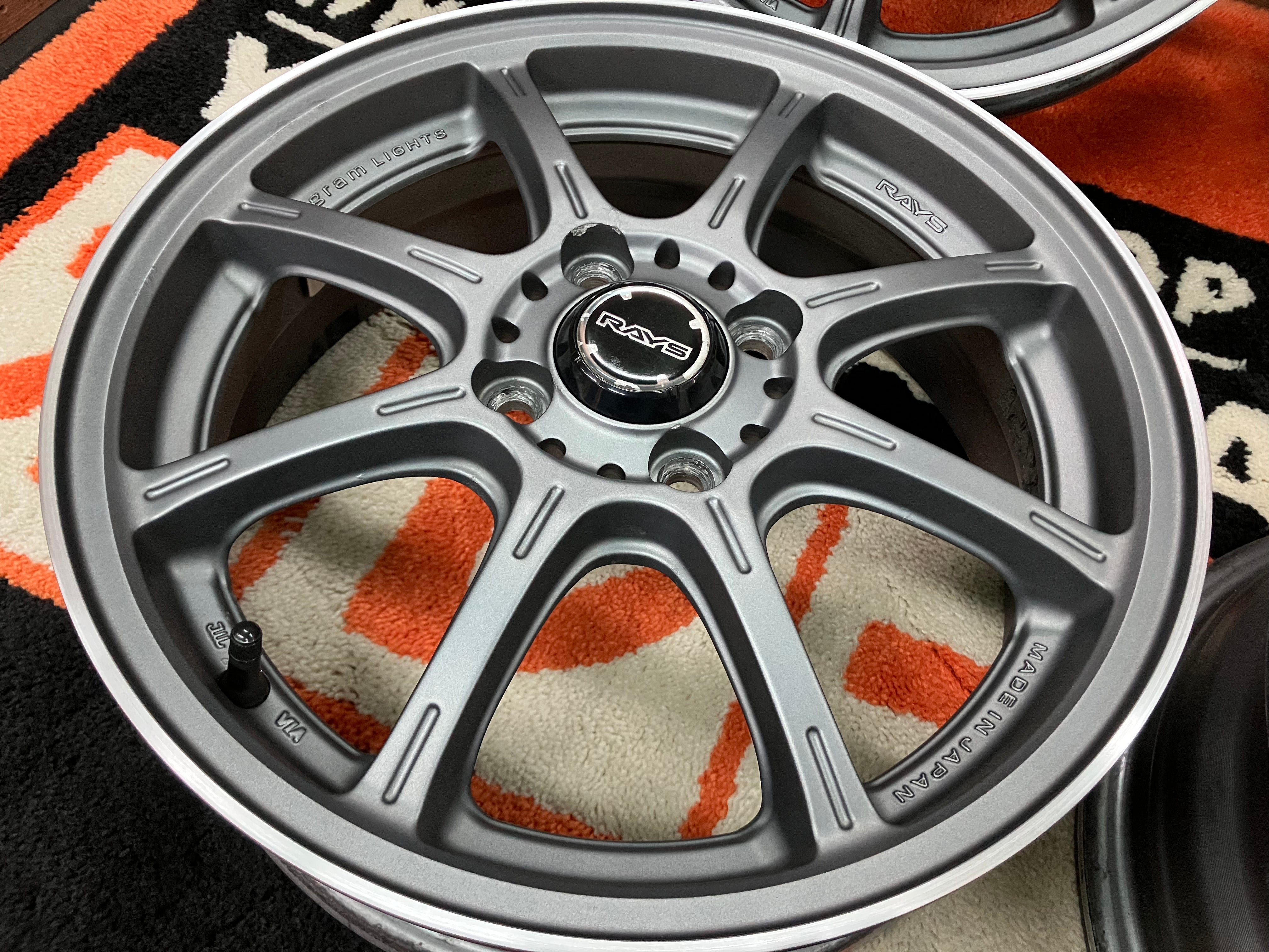 ◇ホイール4本のみ♪レイズ グラムライツ 57G◇15インチ 5.0J+ ◇ホイール4本のみ♪レイズ グラムライツ 57G◇15インチ 5.0J+