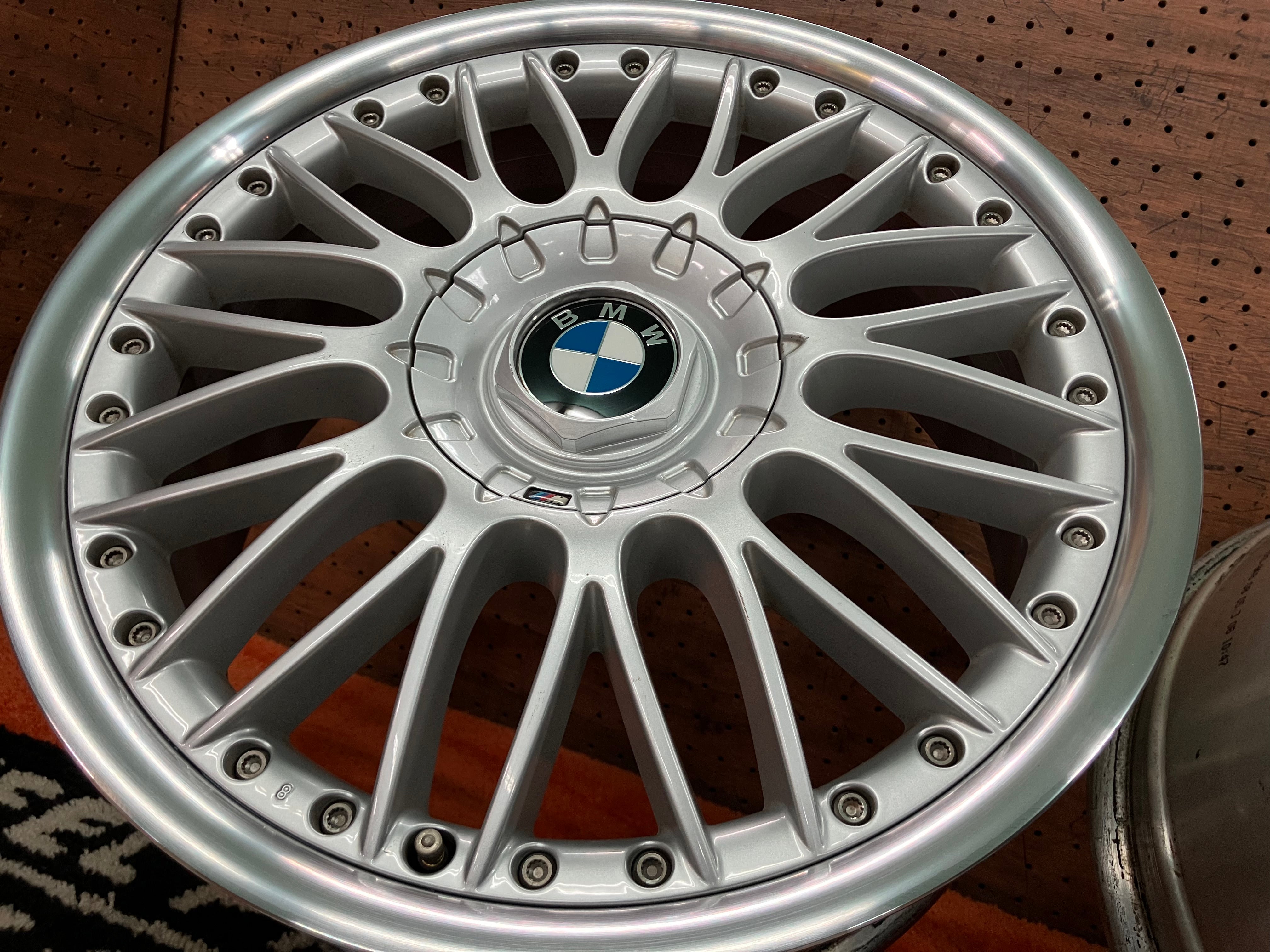 中古アルミ18x8.0 5/112 35ボーベットBMWなどに