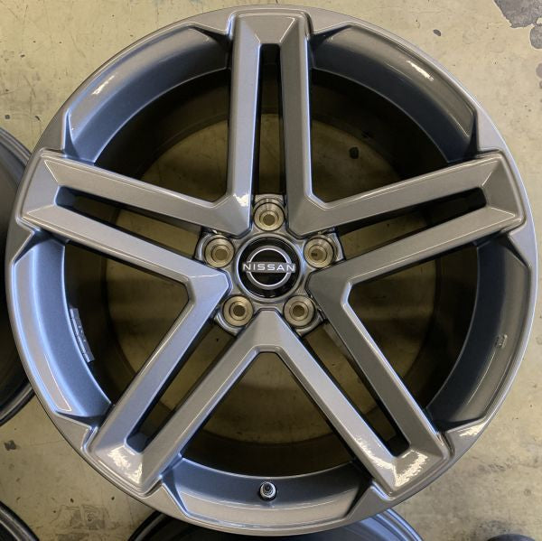 1 ν§ 美品!! 日産 フェアレディZ RZ34 純正 18インチ◇F:9J+34 R:9J+15