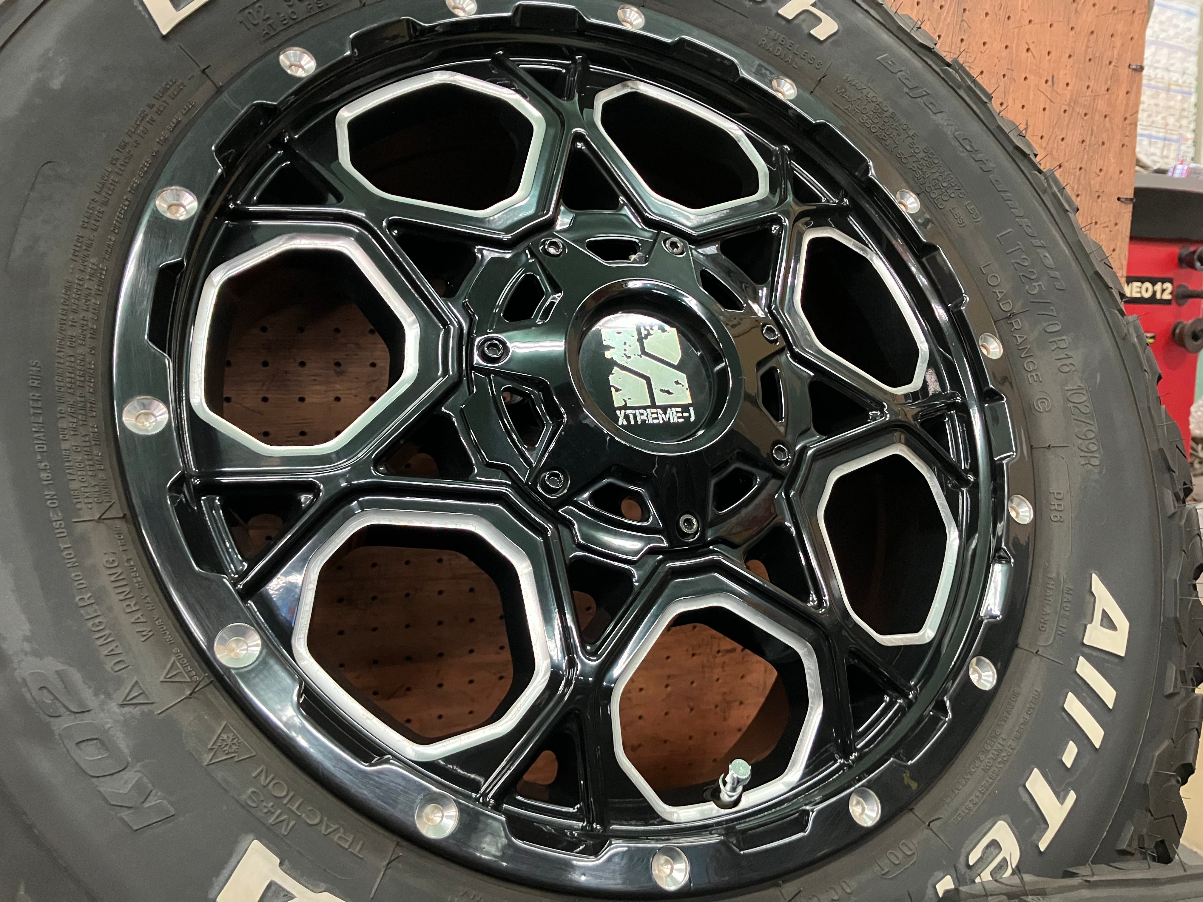 お*こ様 ホイール（エクストリームJXJ06 16インチ）/タイヤセット ◇XTREME JXJ06◇エクストリームJ◇16インチ 7J+50 100.114.3-5H◇BFG