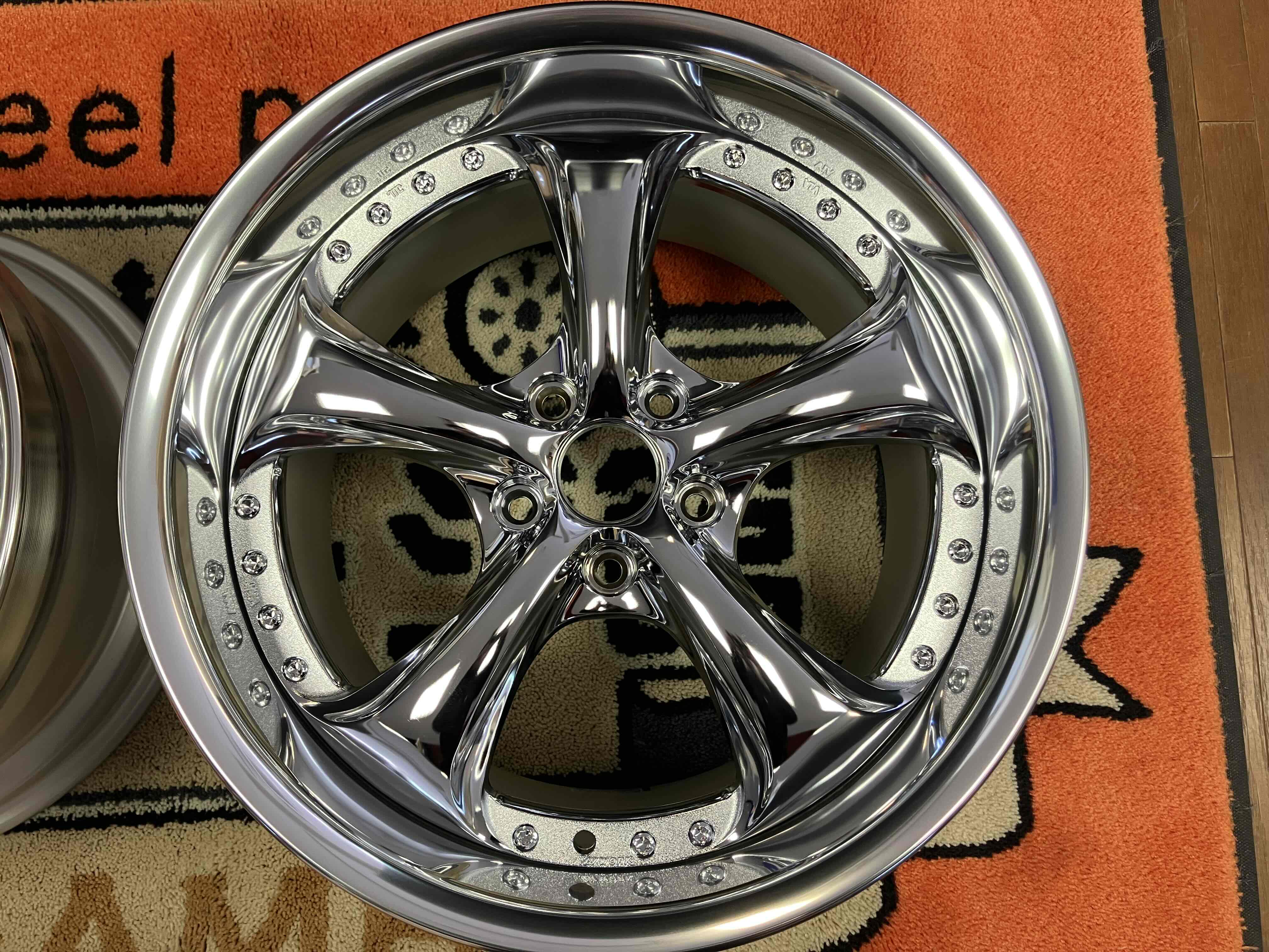 最終値下げ】 即納4本Set!!新品 WORK VS-KF# 600本限定カラー『Chrome