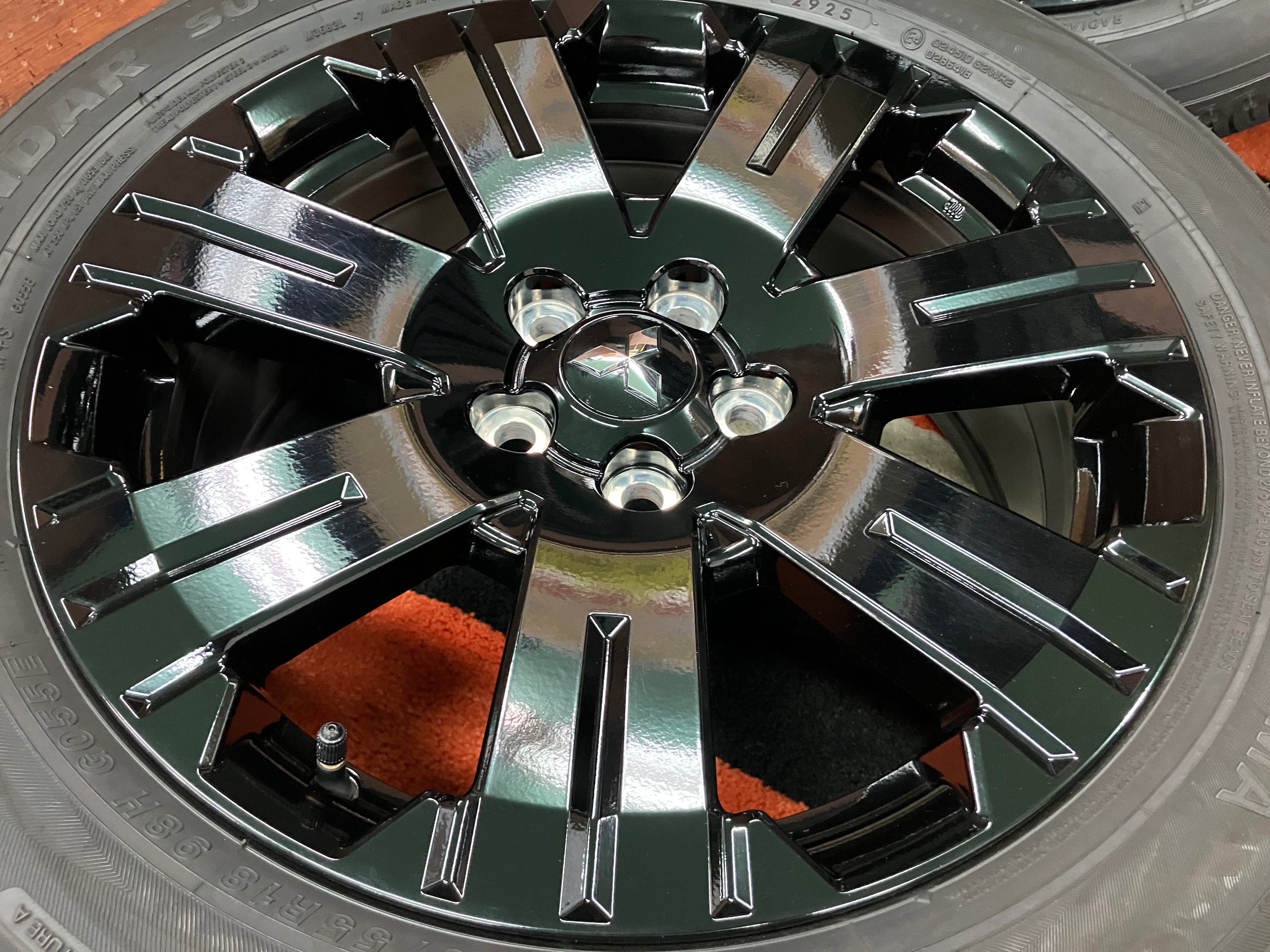 ◇美品♪ミツビシ デリカD:5 シャモニー 特別仕様車 純正◇18インチ 7J