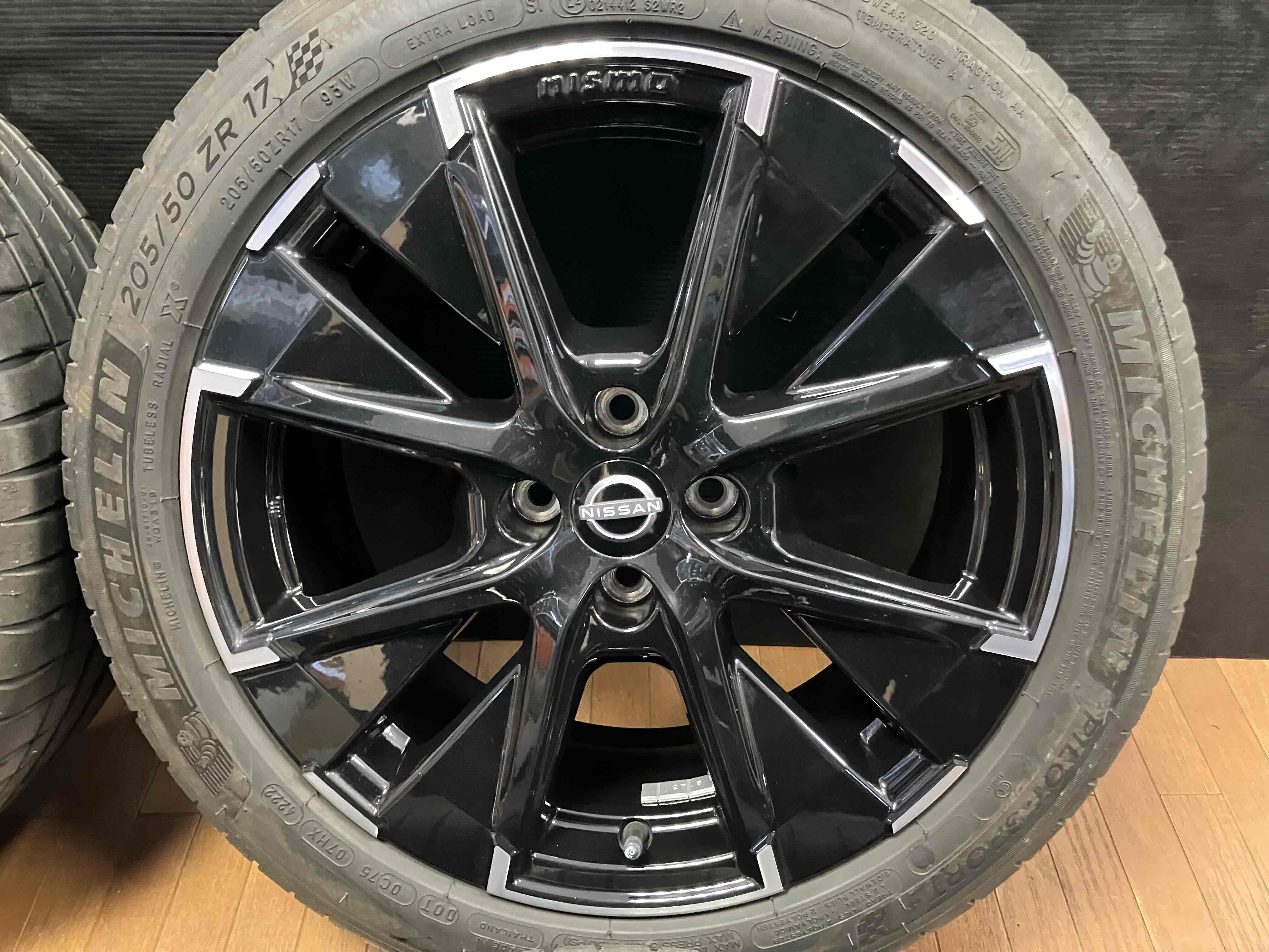 ◇NISSAN オーラニスモ NISMO 純正 17インチ◇7J+42 4H100◇ミシュラン