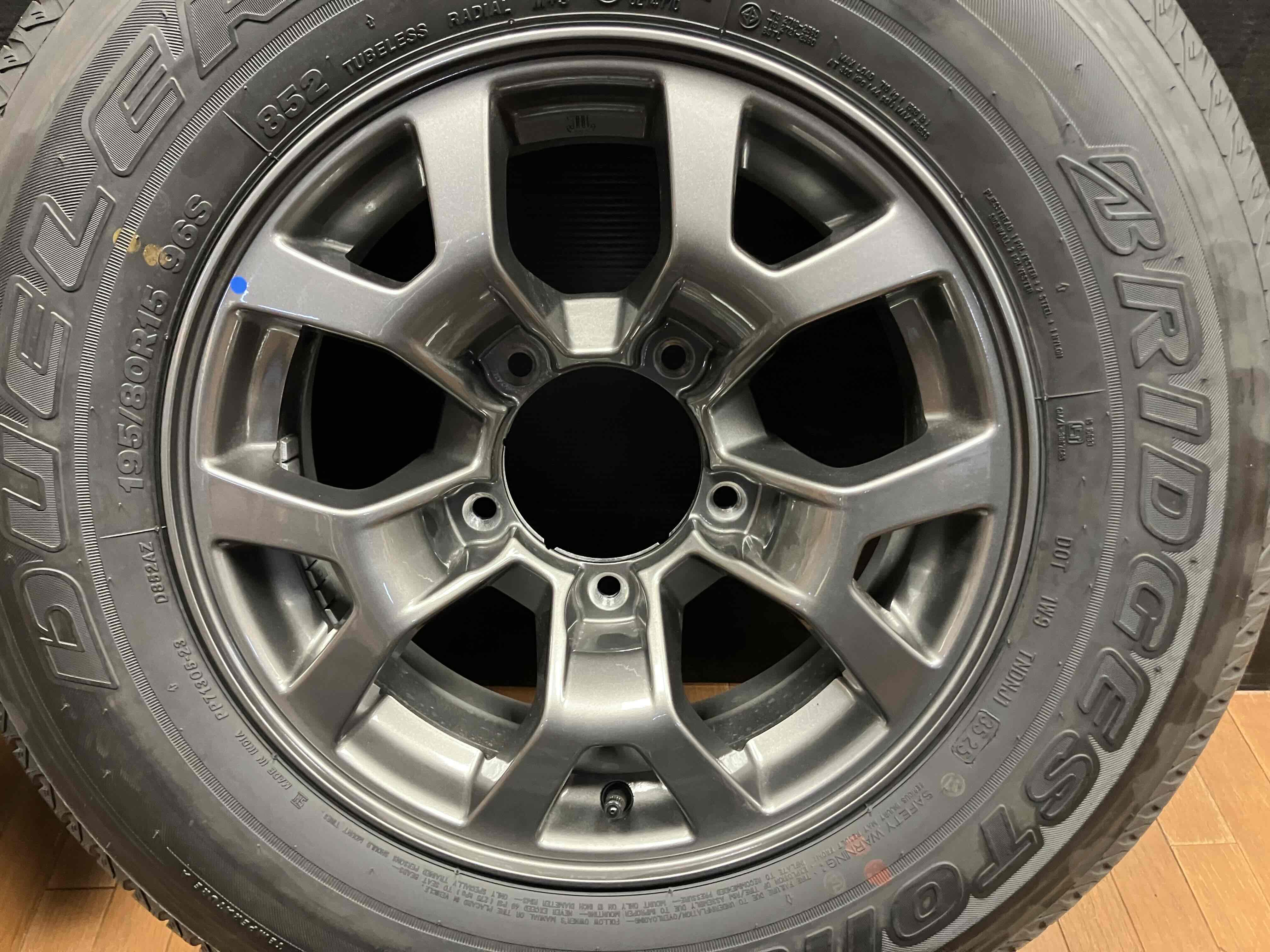 新車外し　ジムニーノマド　純正ホイール ジムニーノマド 新車外し純正アルミホイール4本｜Yahoo!フリマ（旧