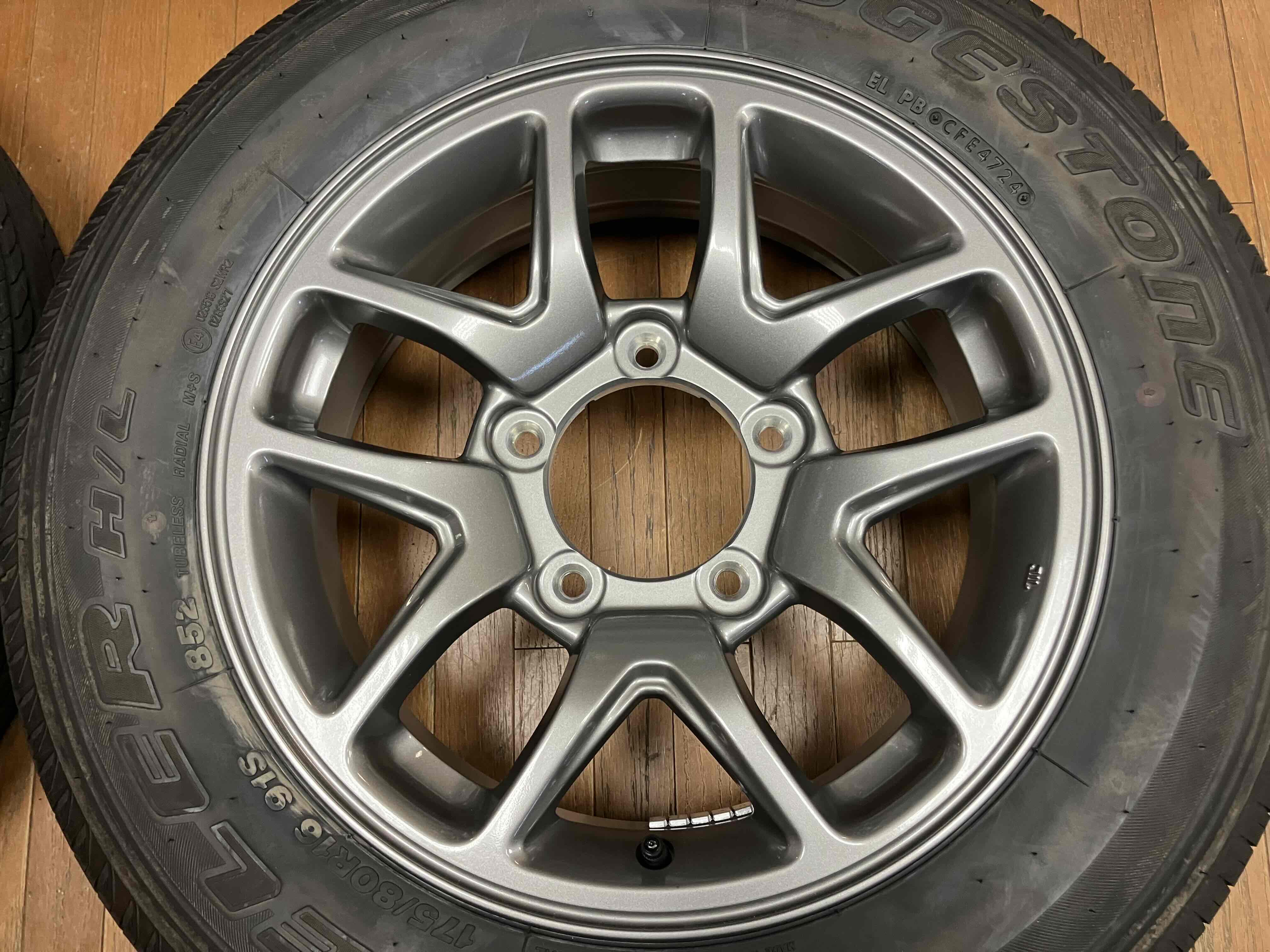 ジムニー 純正ホイール 175/80R16 ジムニー 1本 未走行 2023 スズキ ジムニー 純正スチールホイール 175
