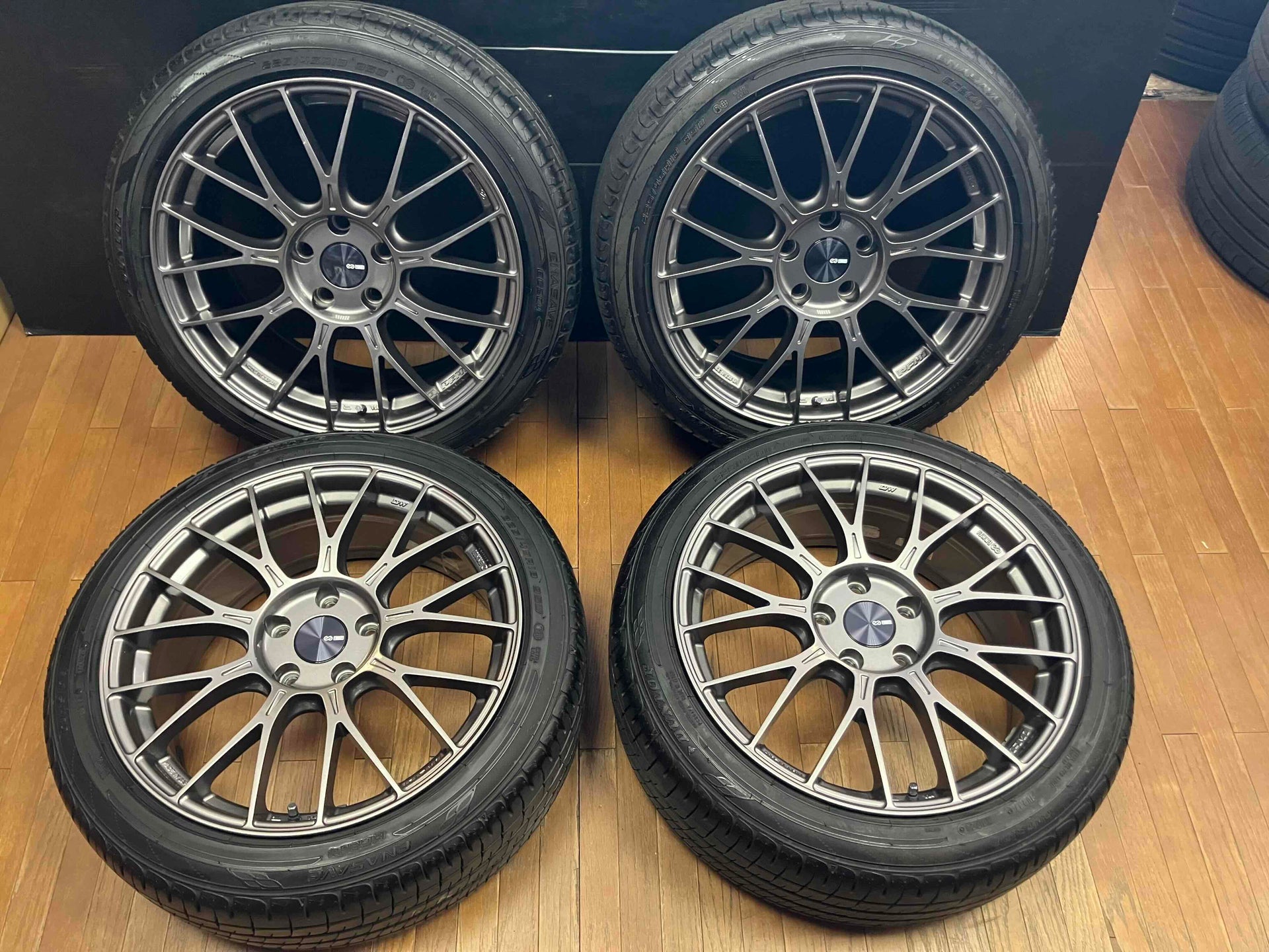 ◇美品中古4本Set!◇エンケイ PFM1 18インチ◇8J+45 5H114.3◇DL 