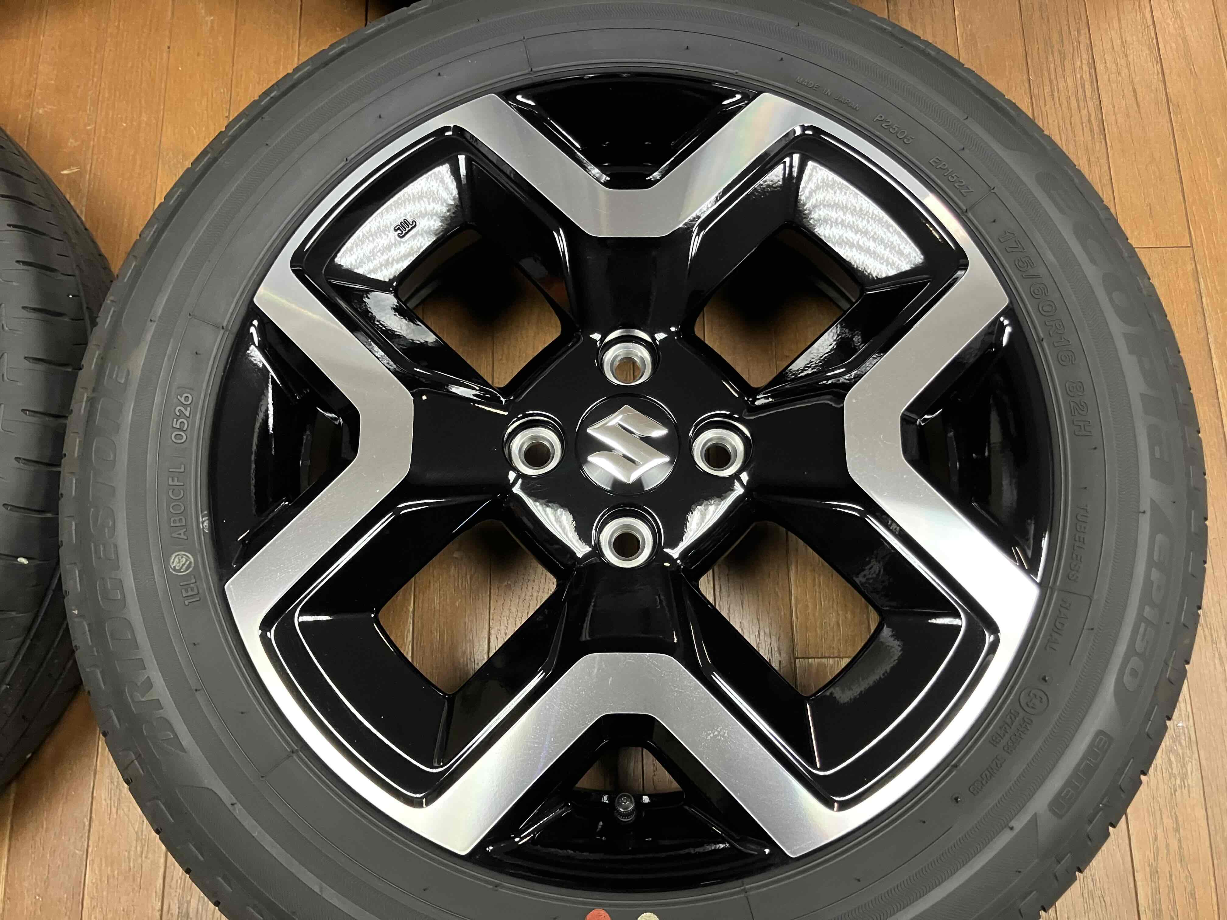 ◇新車外し 26年製造 SUZUKI クロスビー純正 16インチ◇5J+40 4H100