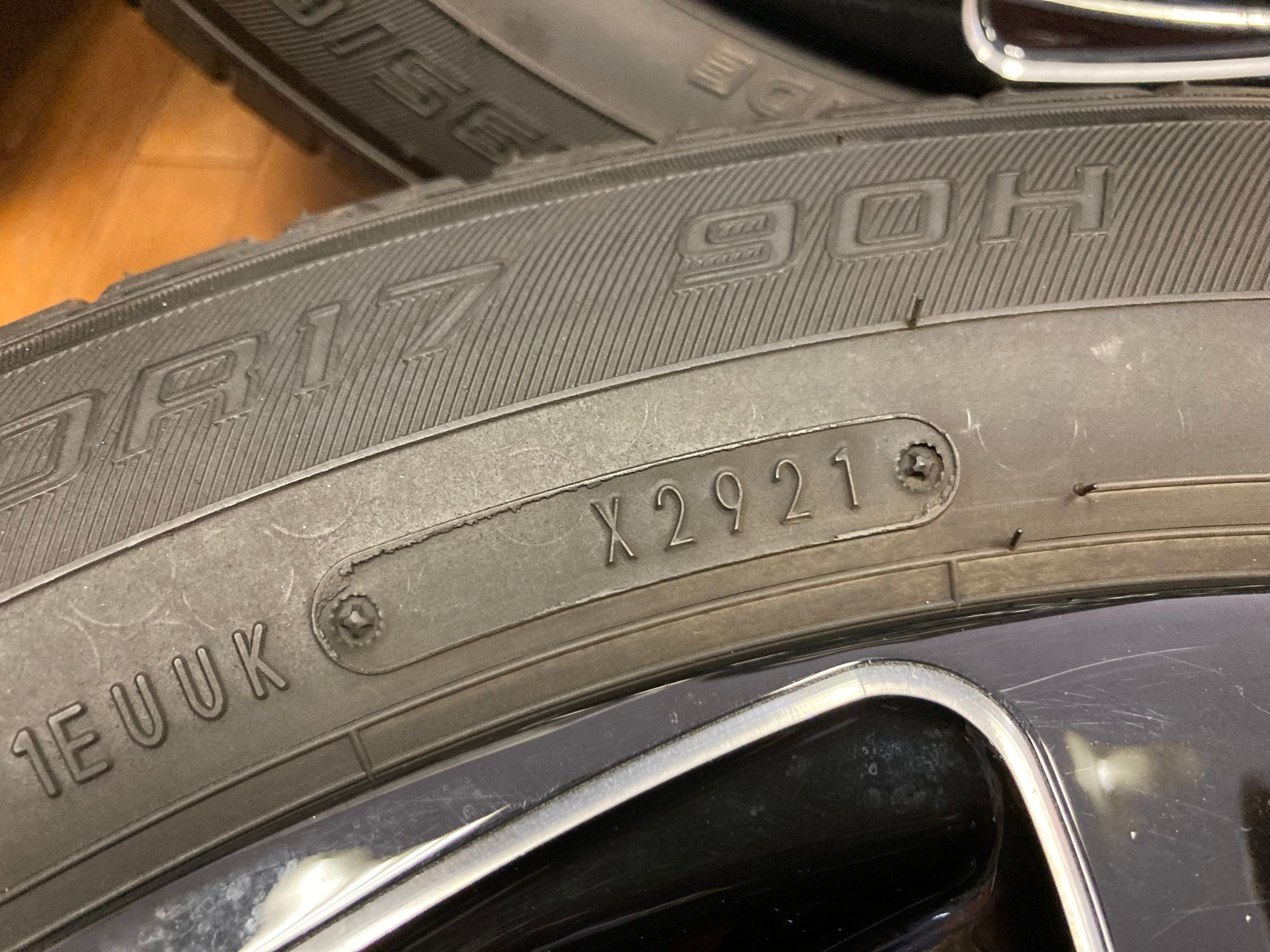 ◆トヨタ ライズ純正17インチ プレミアムスタイル◆ダンロップ EC300+ 195/60R17 2021年製造◆ダイハツ ロッキー レック